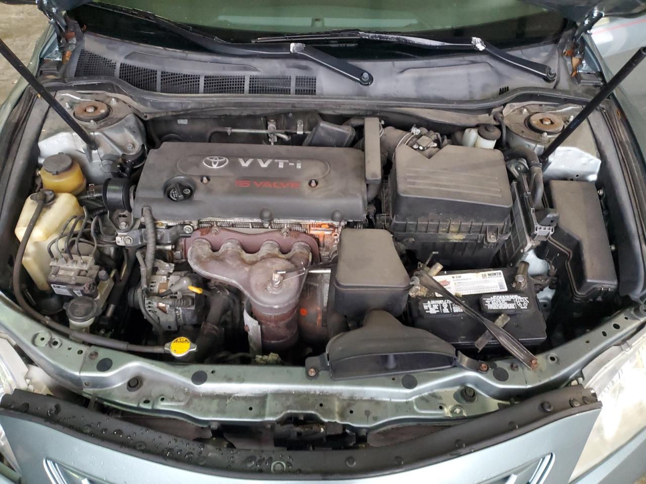 2009 Toyota Camry - Image 11