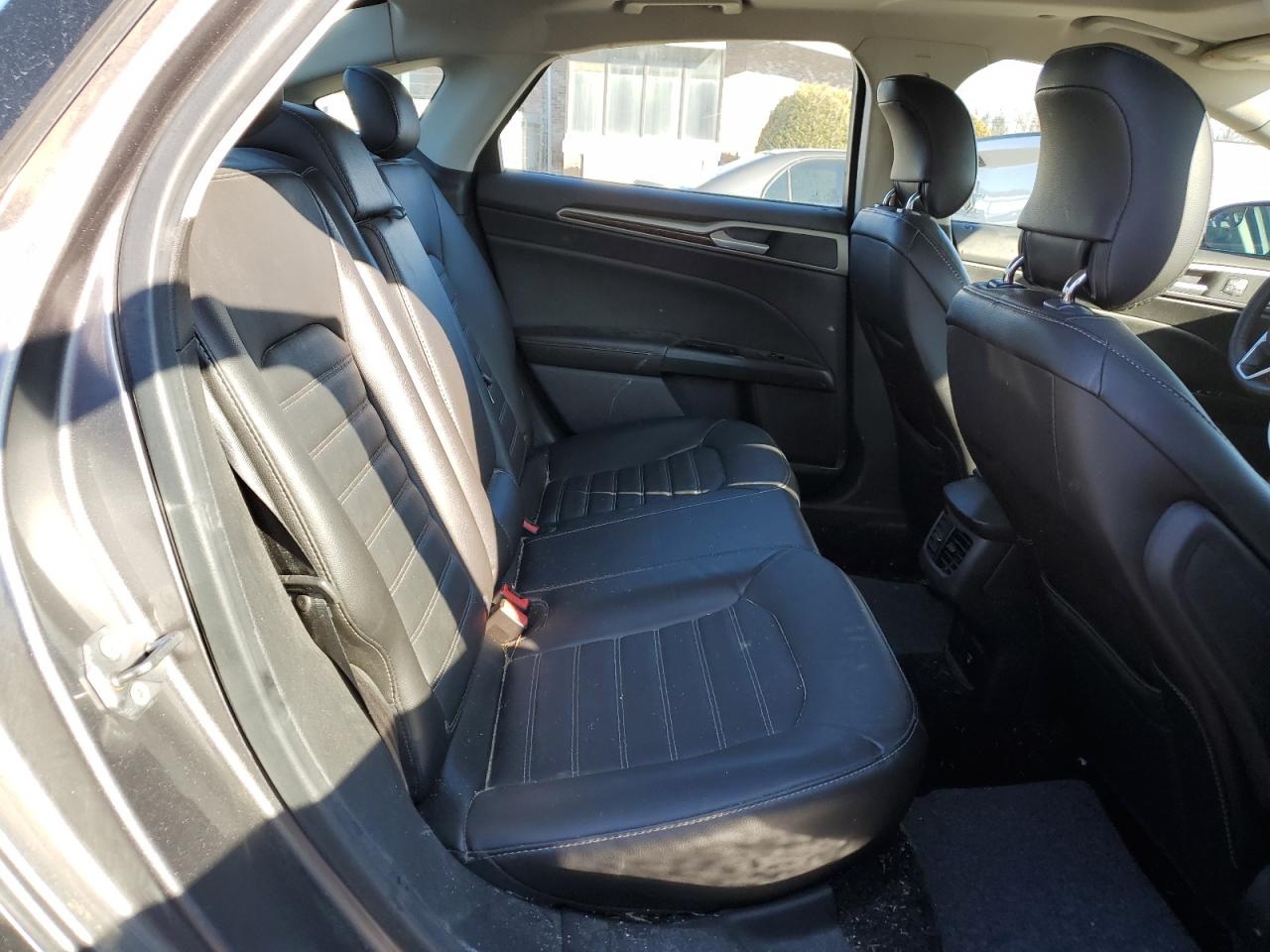 2013 Ford Fusion - Image 10