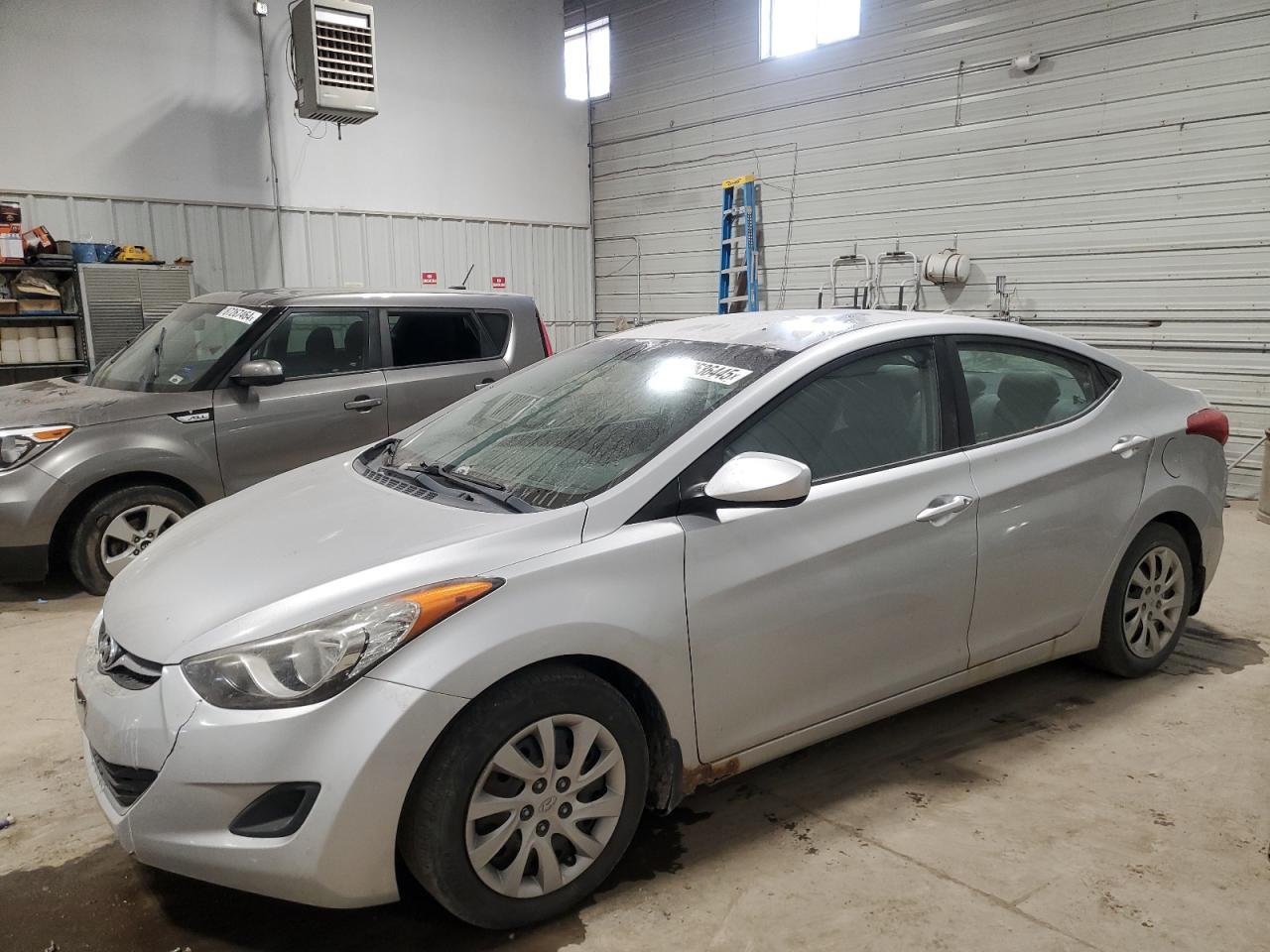 VIN KMHDH4AE0DU582431 2013 HYUNDAI ELANTRA no.1