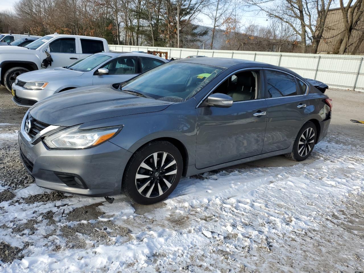 2018 Nissan Altima - Image 1