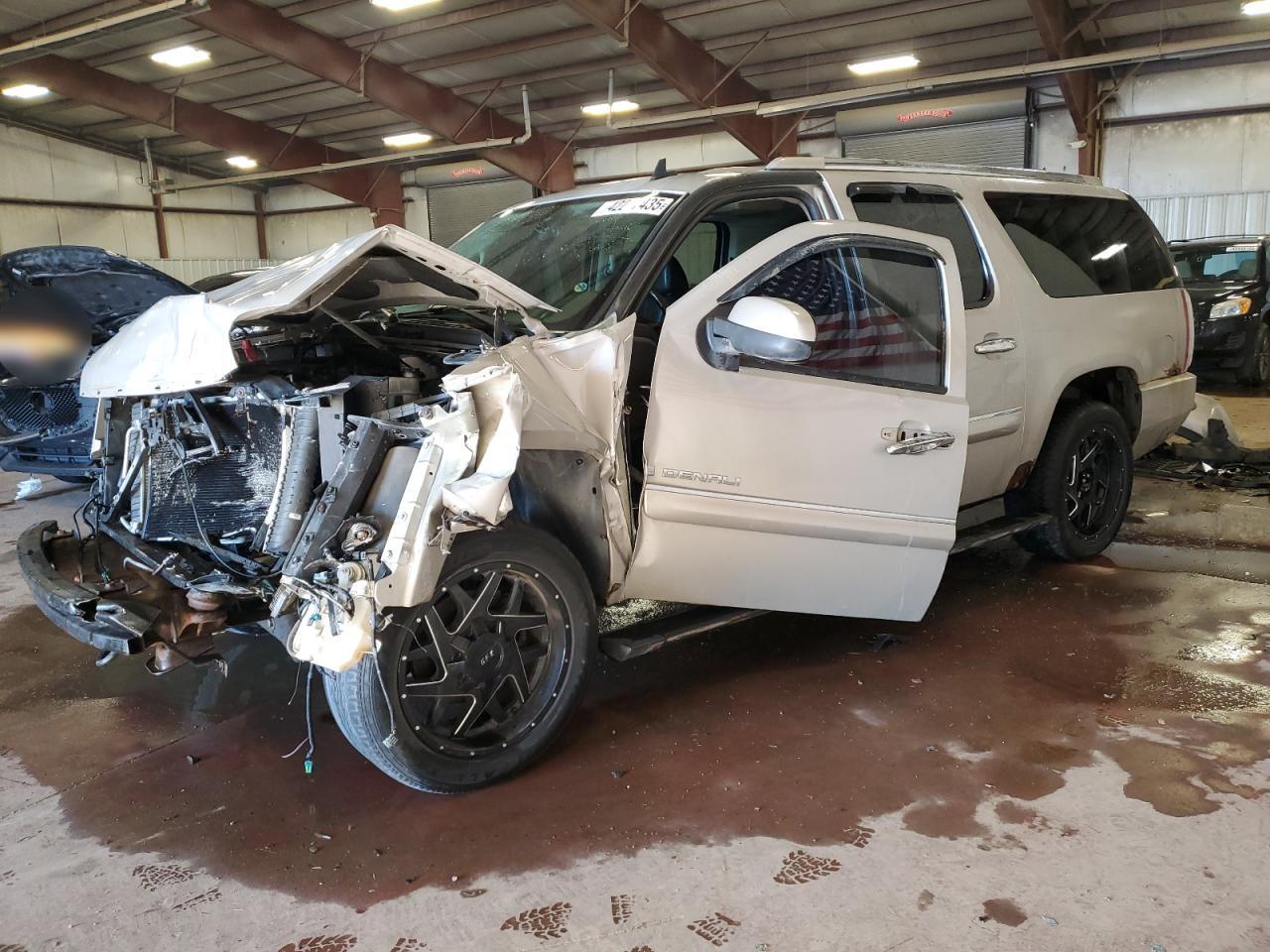 2007 GMC Yukon - Image 1