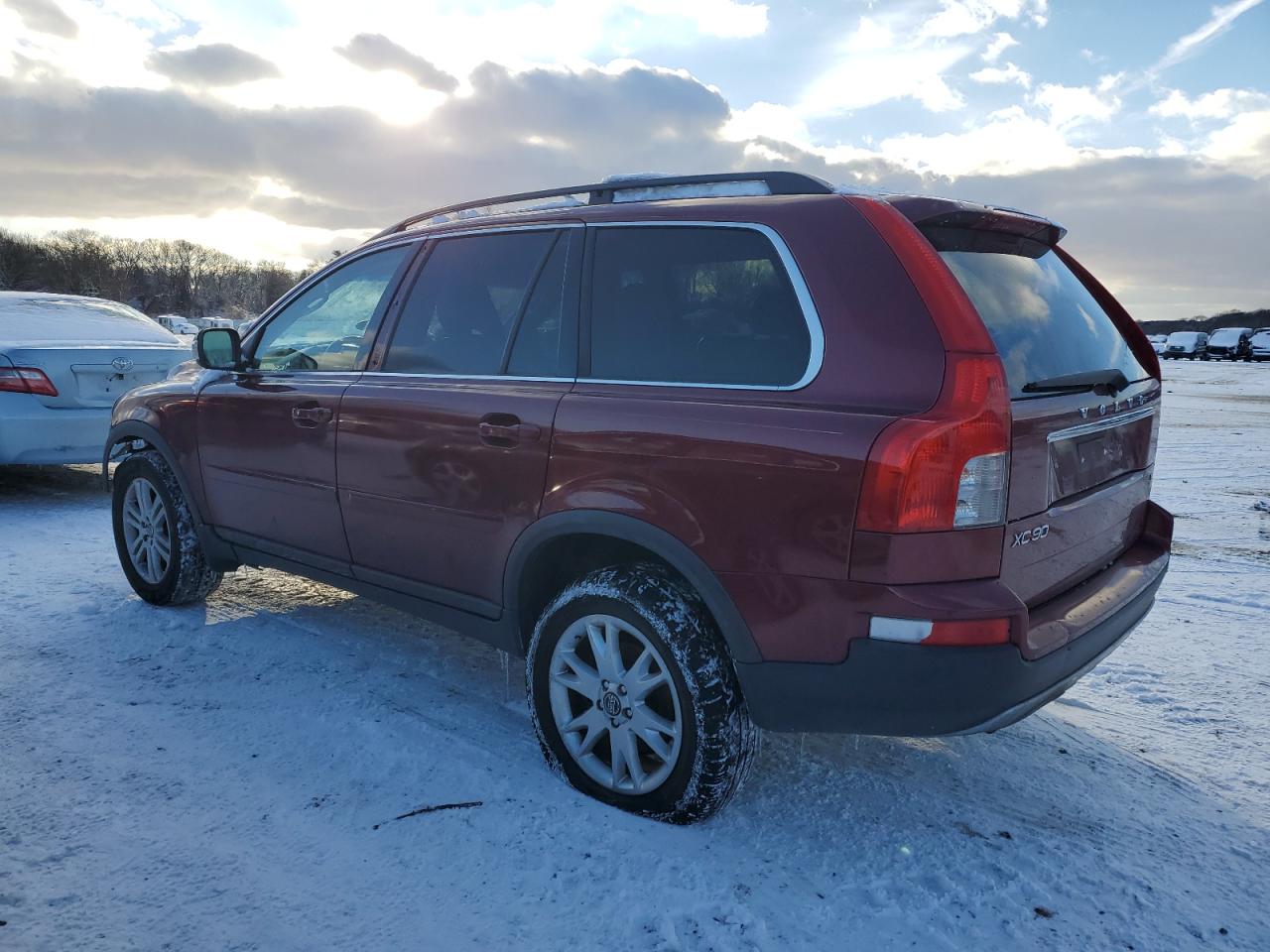 2009 Volvo XC90 - Image 2