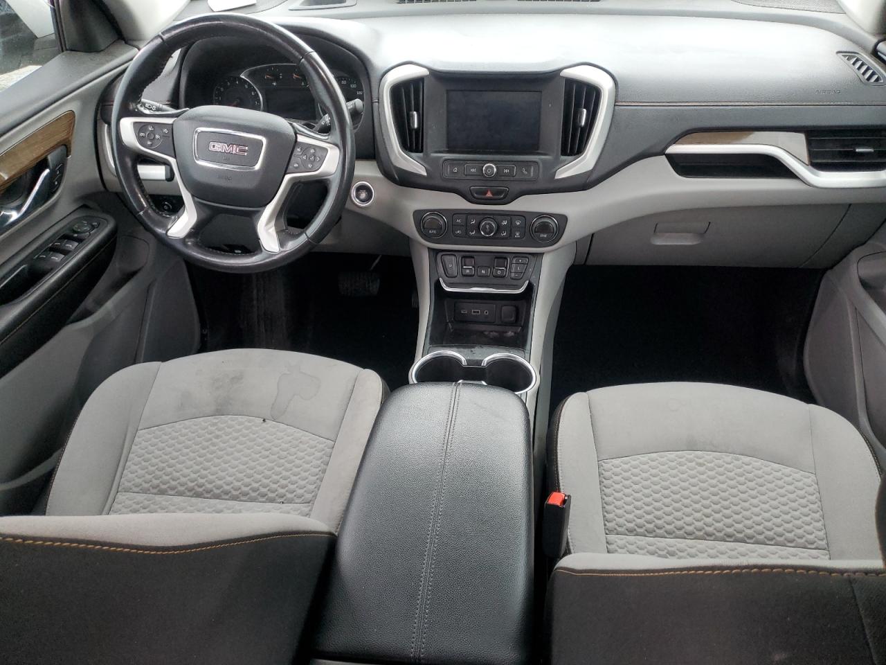 2020 GMC Terrain - Image 8