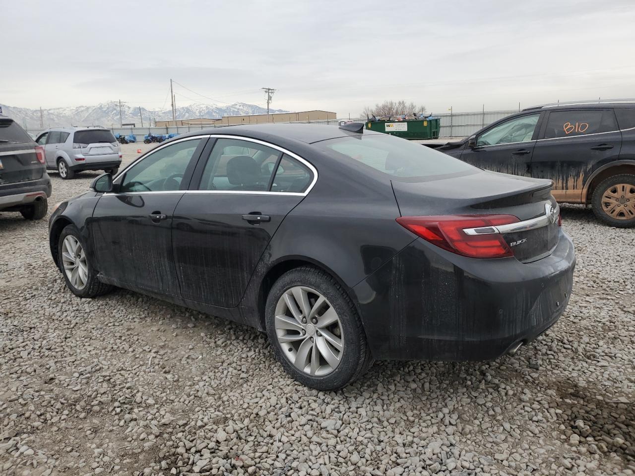 2015 Buick Regal - Image 2