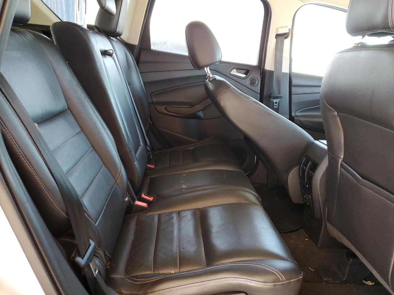 2014 Ford Escape - Image 11