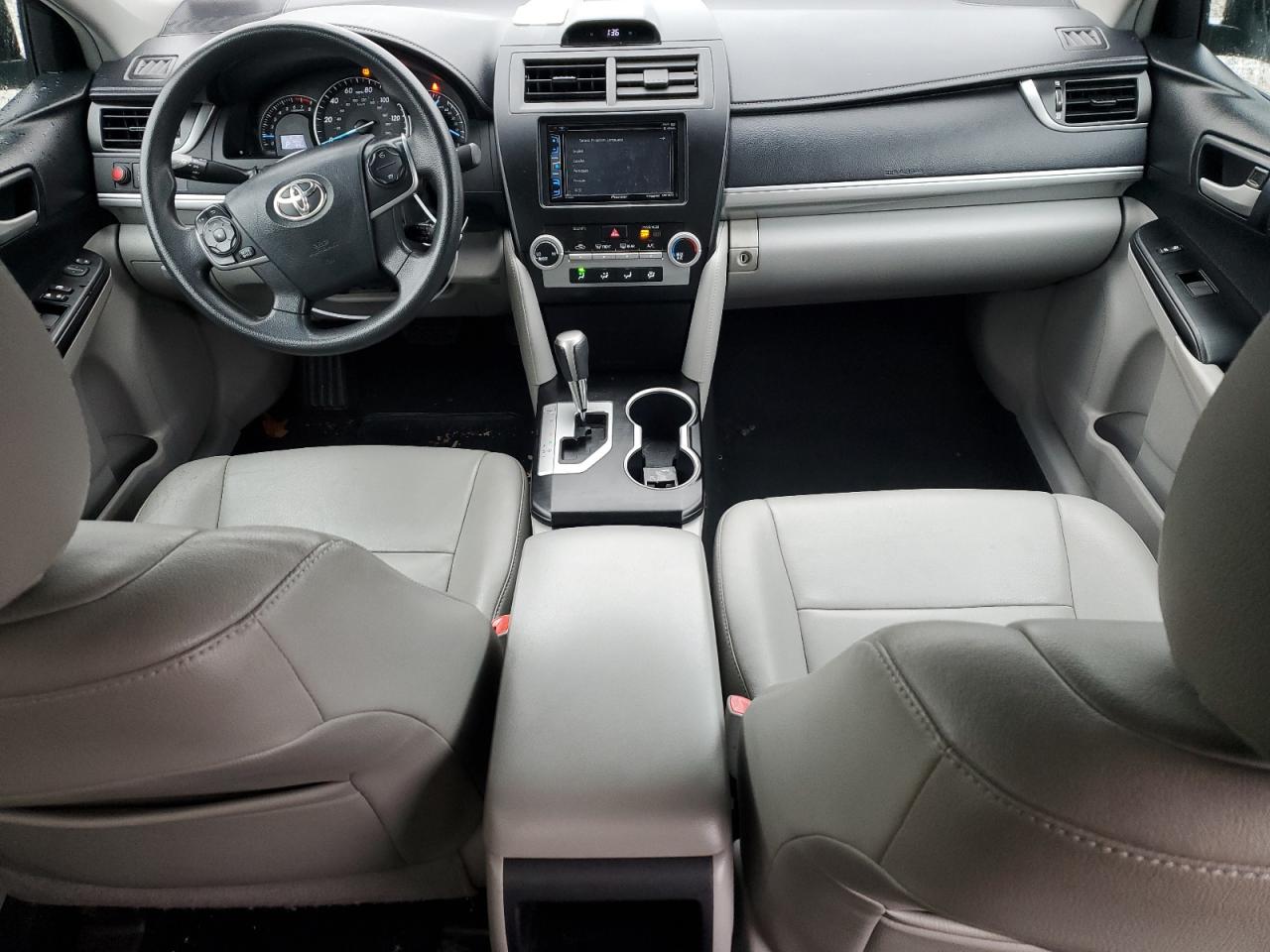 2013 Toyota Camry - Image 8