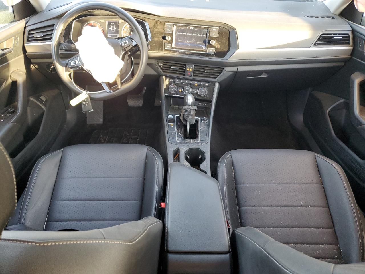 2021 Volkswagen Jetta - Image 8