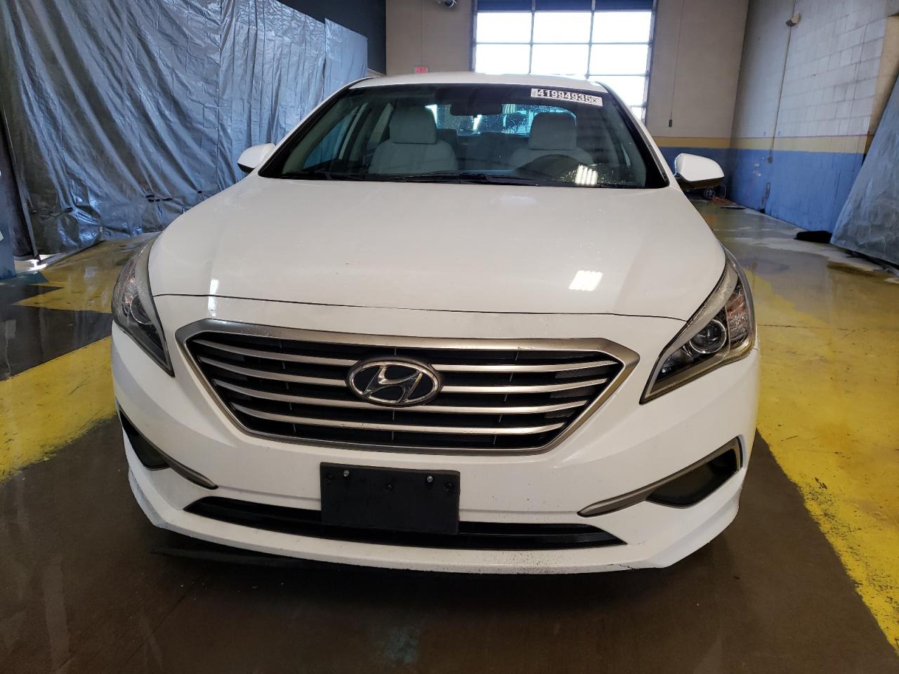 2017 Hyundai Sonata - Image 5
