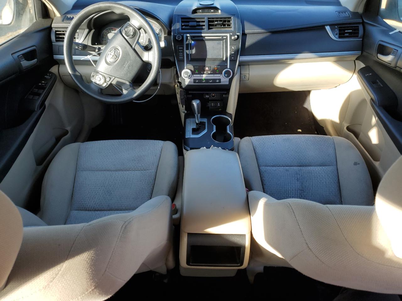 2012 Toyota Camry - Image 8