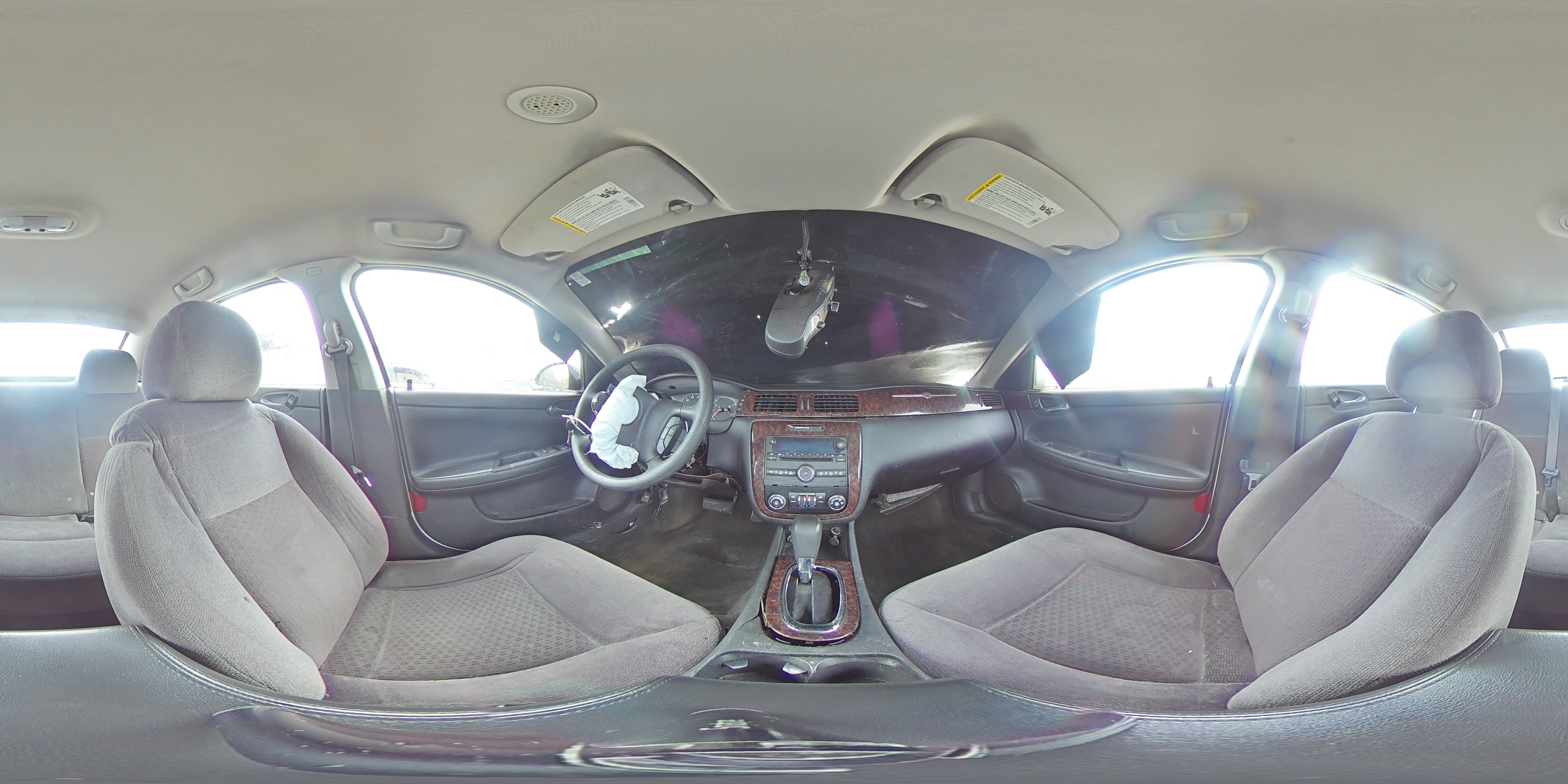 2016 Chevrolet Impala - Image 14