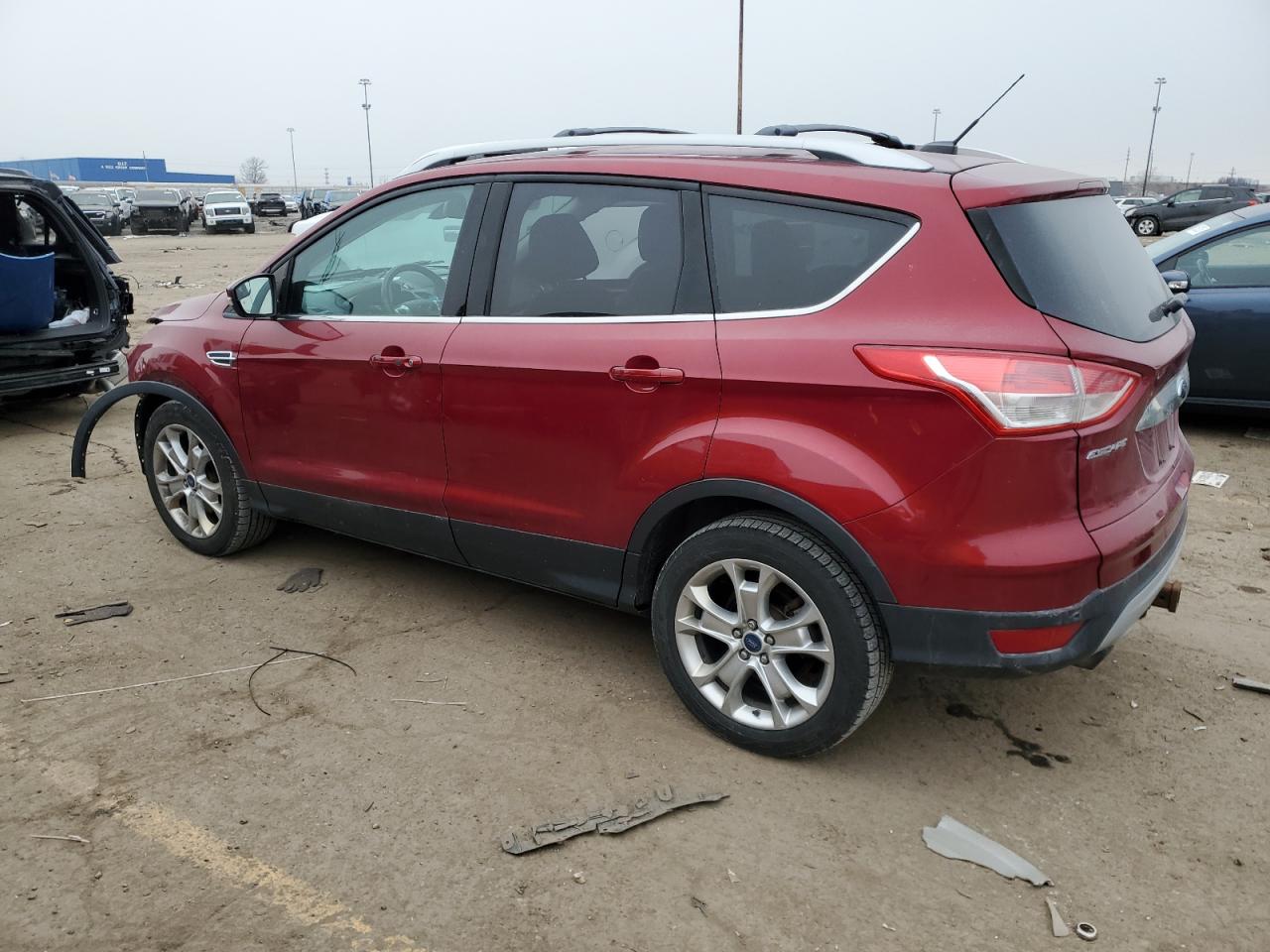 VIN 1FMCU9J96EUA44535 2014 FORD ESCAPE no.2