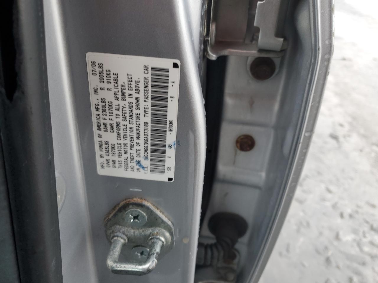 2006 Honda Accord - Image 12