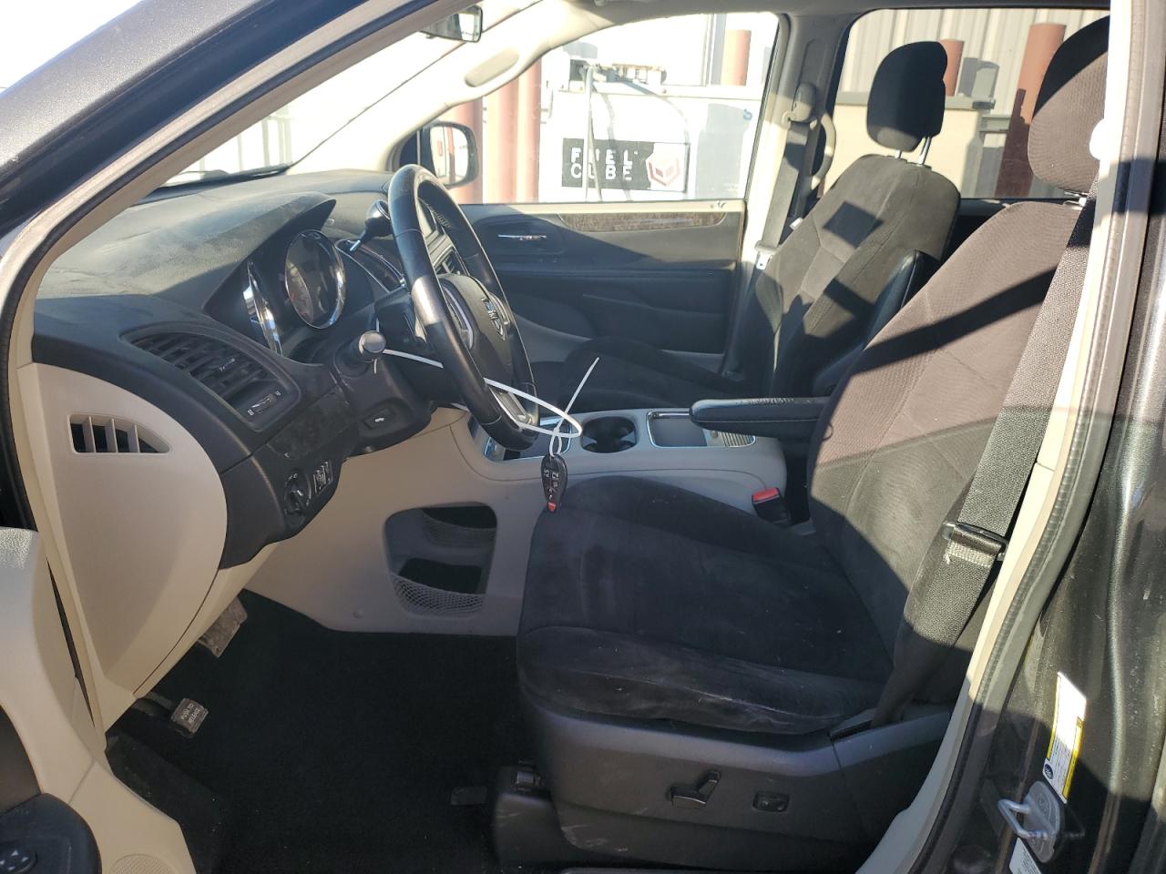 2011 Dodge Caravan - Image 7