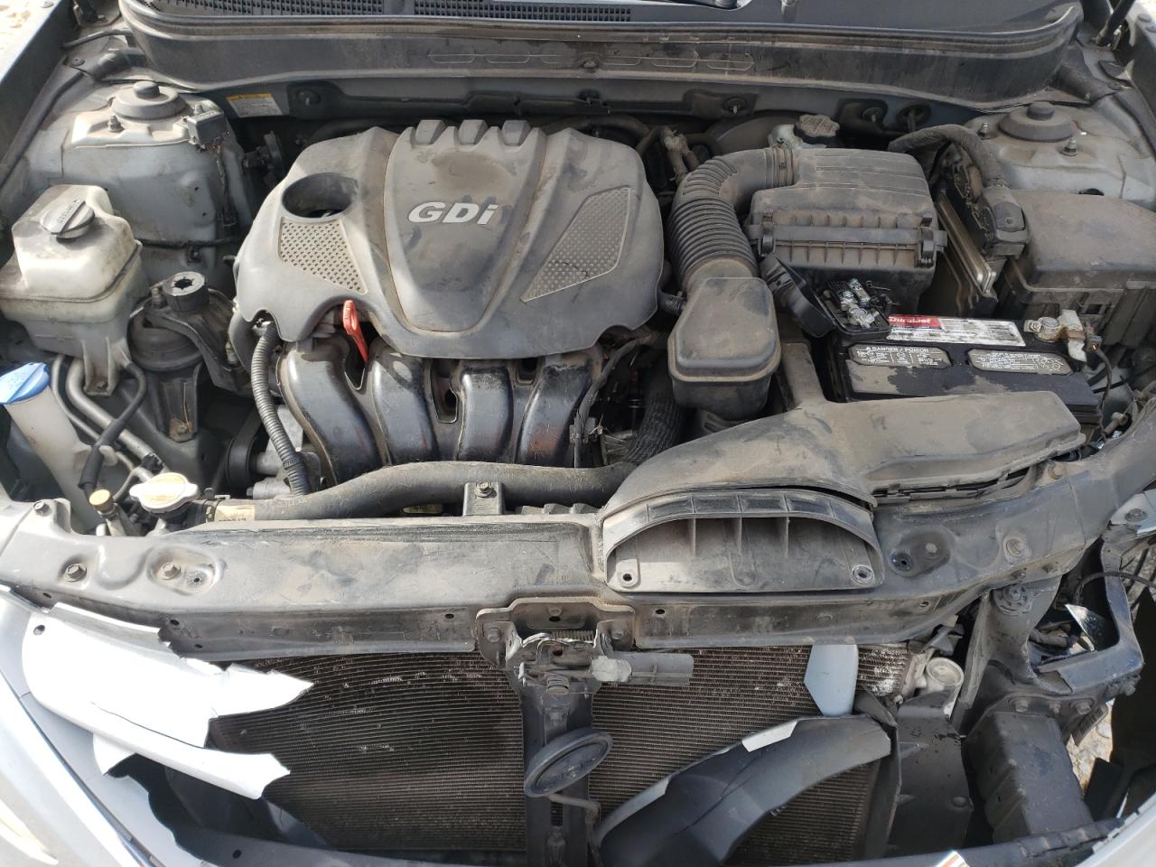 2011 Hyundai Sonata - Image 12