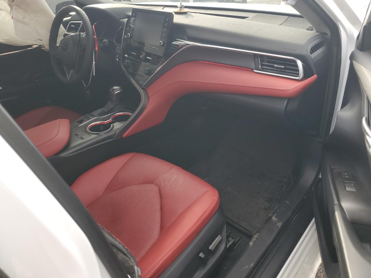 2024 Toyota Camry - Image 8