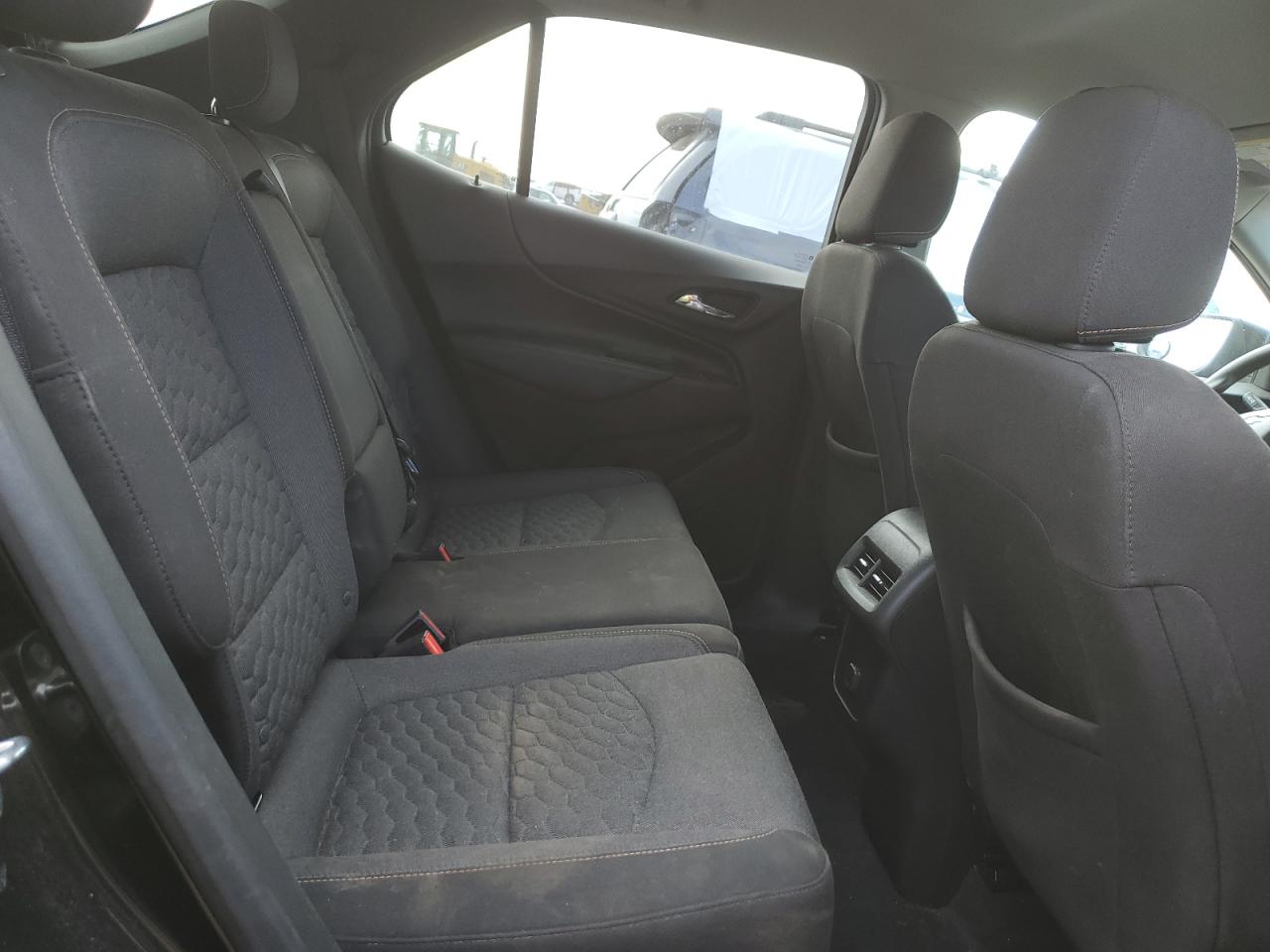 2018 Chevrolet Equinox - Image 12