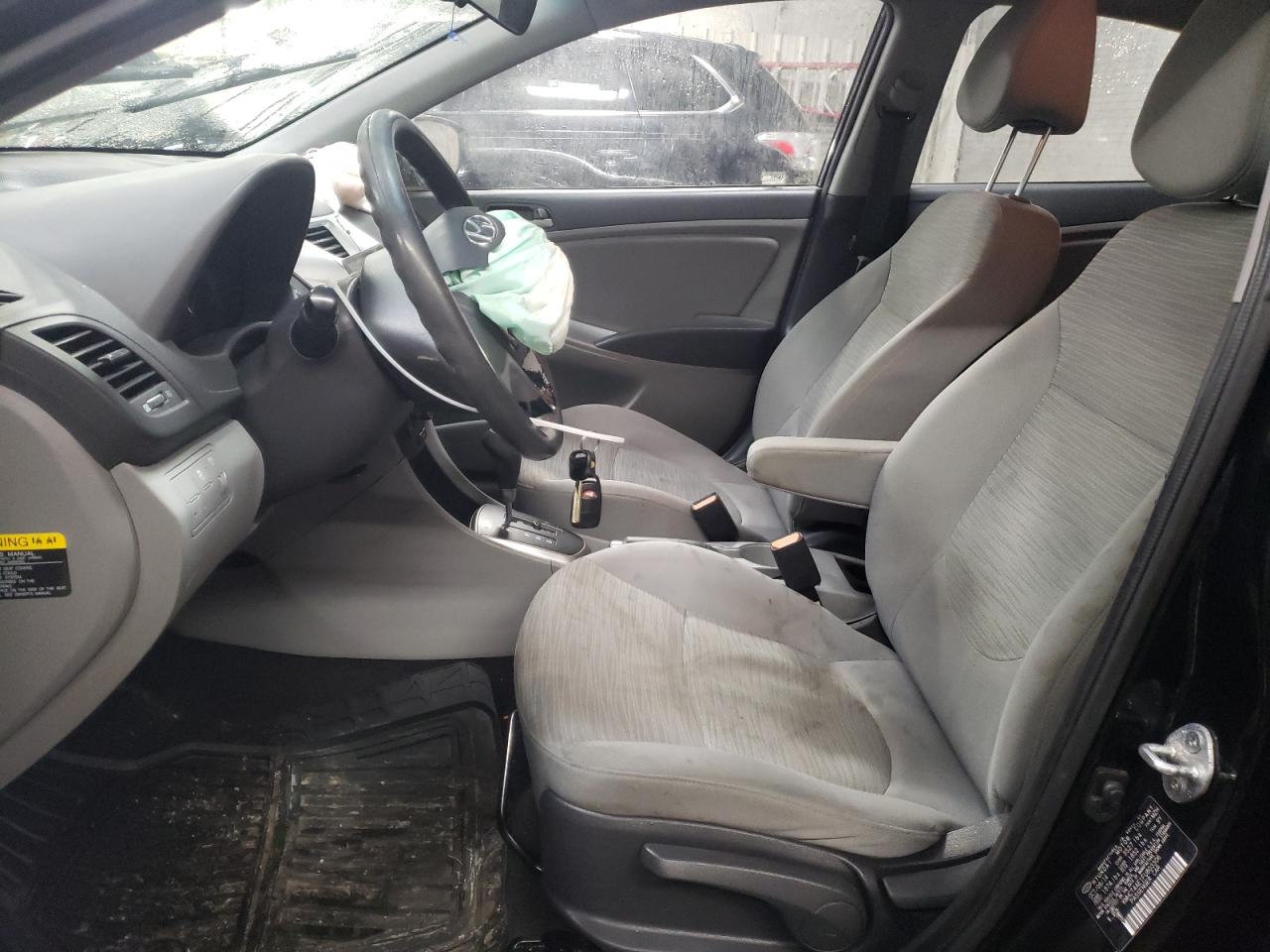 2015 Hyundai Accent - Image 7
