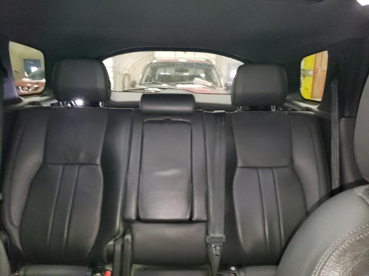 2019 Land Rover Discovery - Image 10