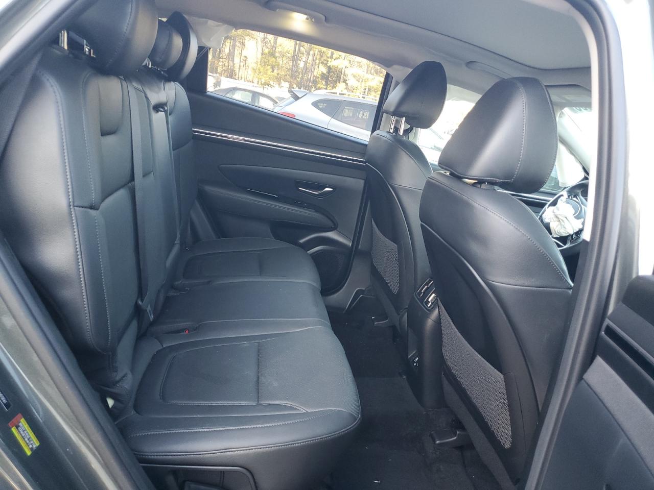 2022 Hyundai Tucson - Image 10