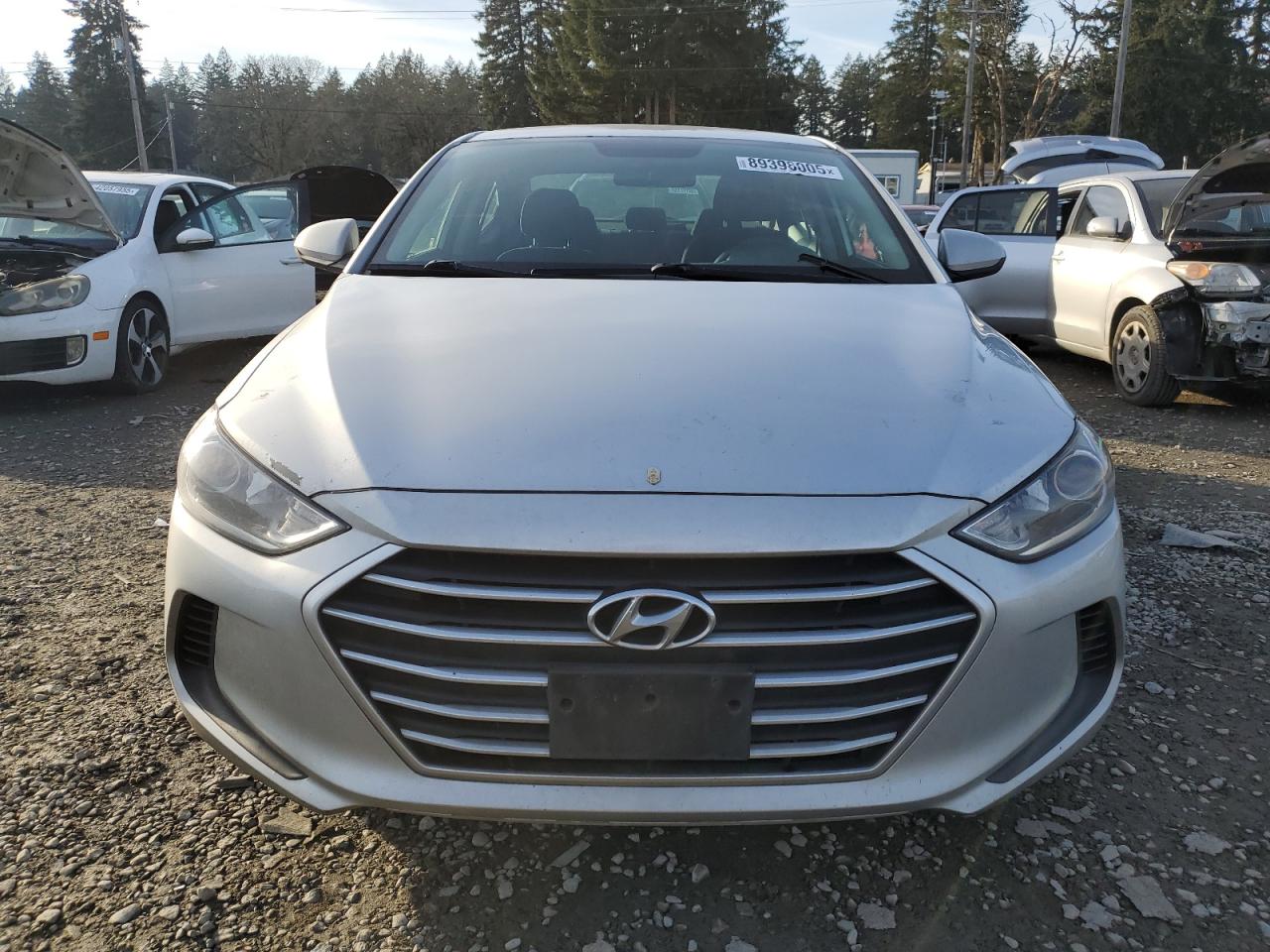 2018 Hyundai Elantra - Image 5