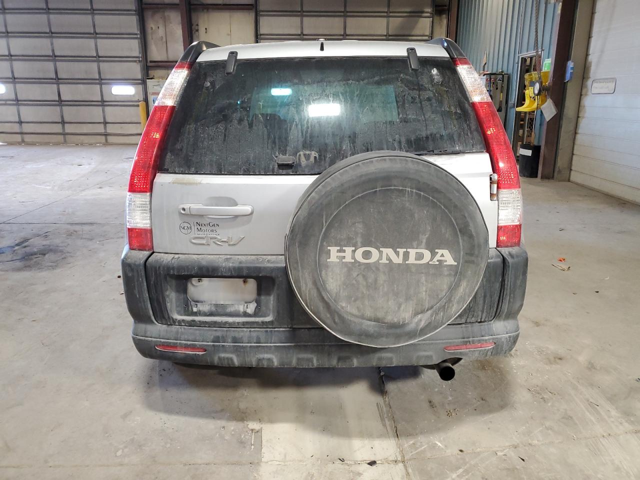2005 Honda CR-V - Image 6