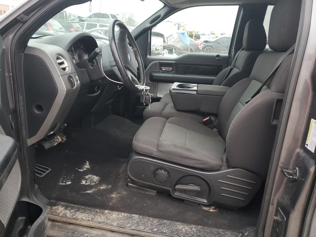 2005 Ford F-150 - Image 7