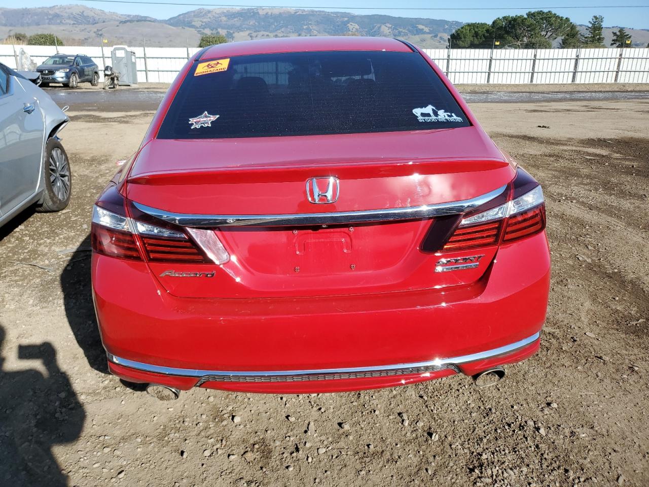 1HGCR2F1XHA111595 HONDA ACCORD 2017