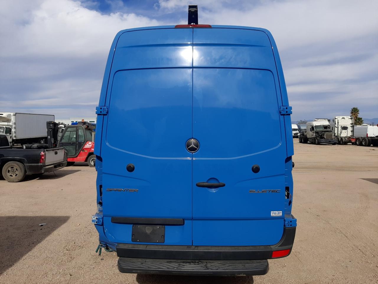 VIN WD3PF4CC3GP333282 2016 MERCEDES-BENZ SPRINTER no.6