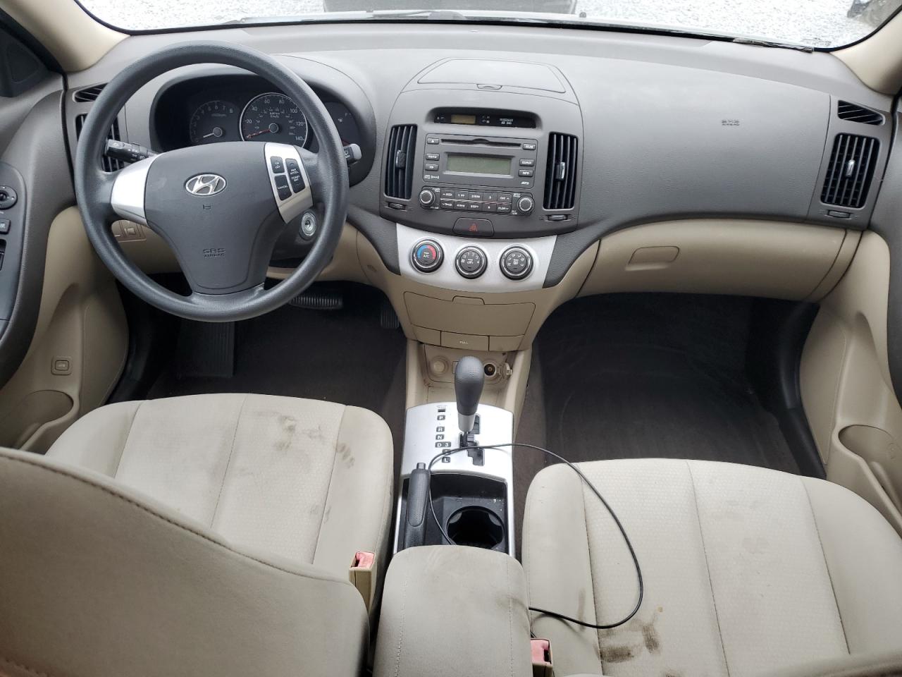 2009 Hyundai Elantra - Image 8