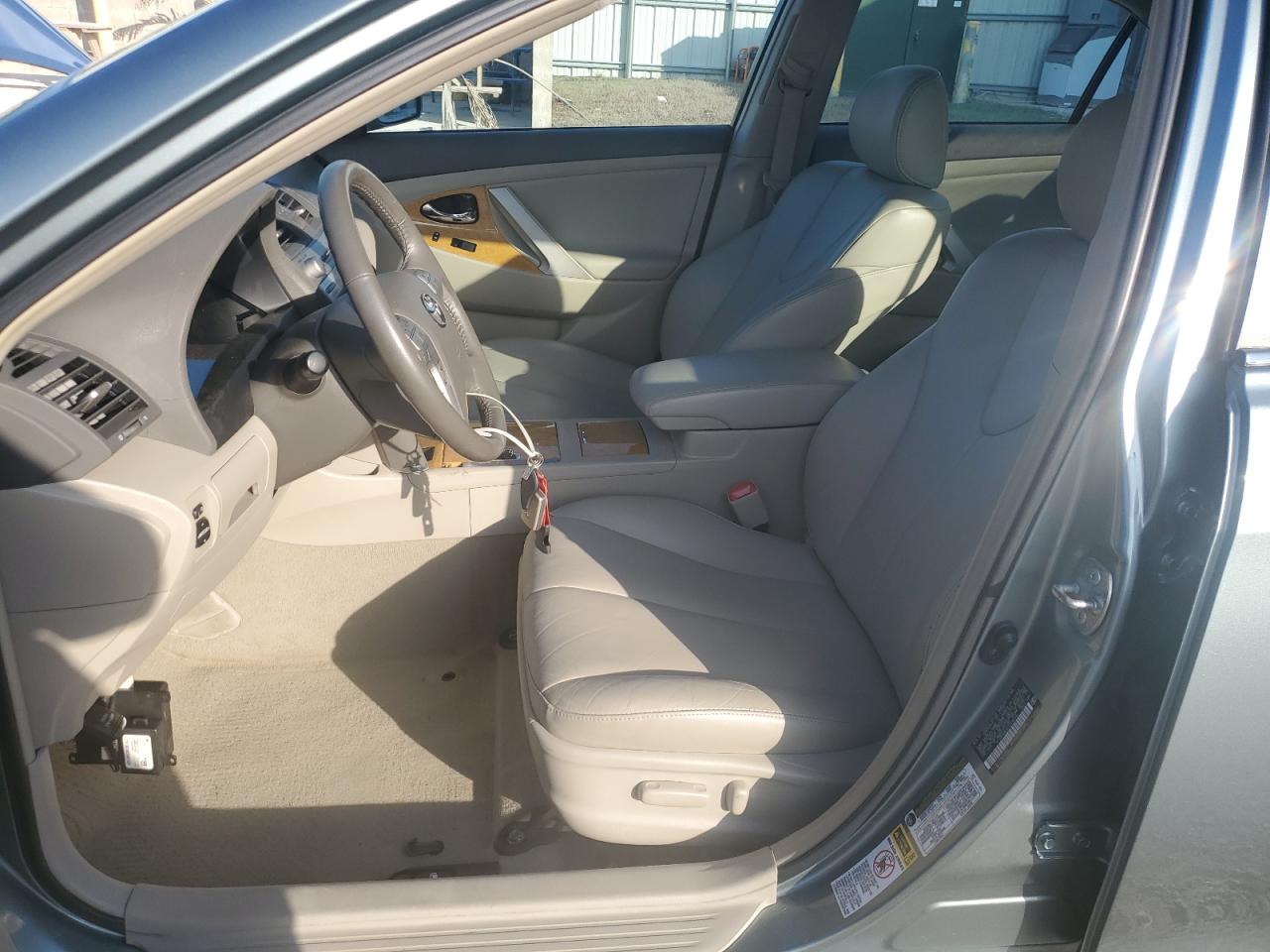 2007 Toyota Camry - Image 7