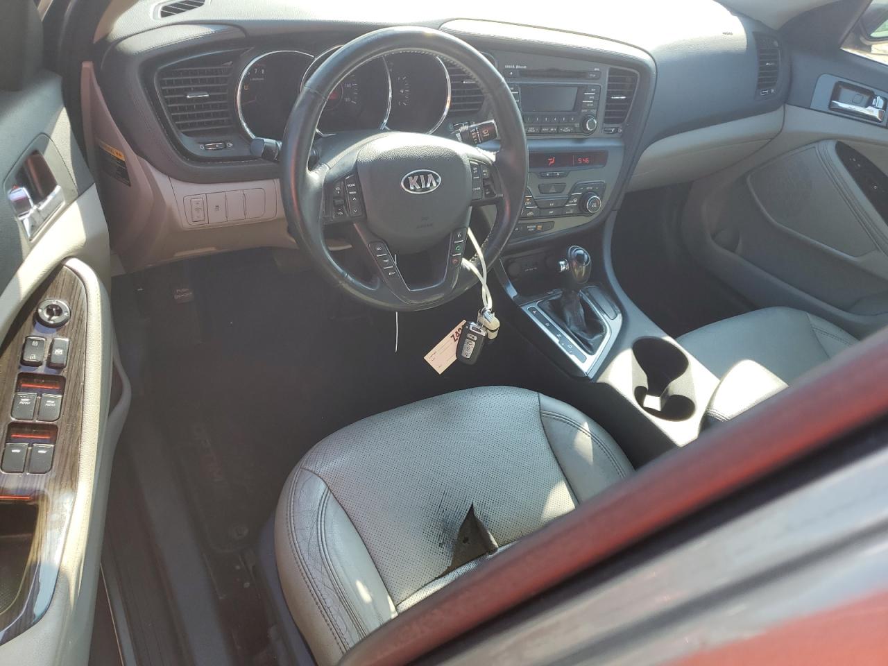 2013 Kia Optima - Image 8