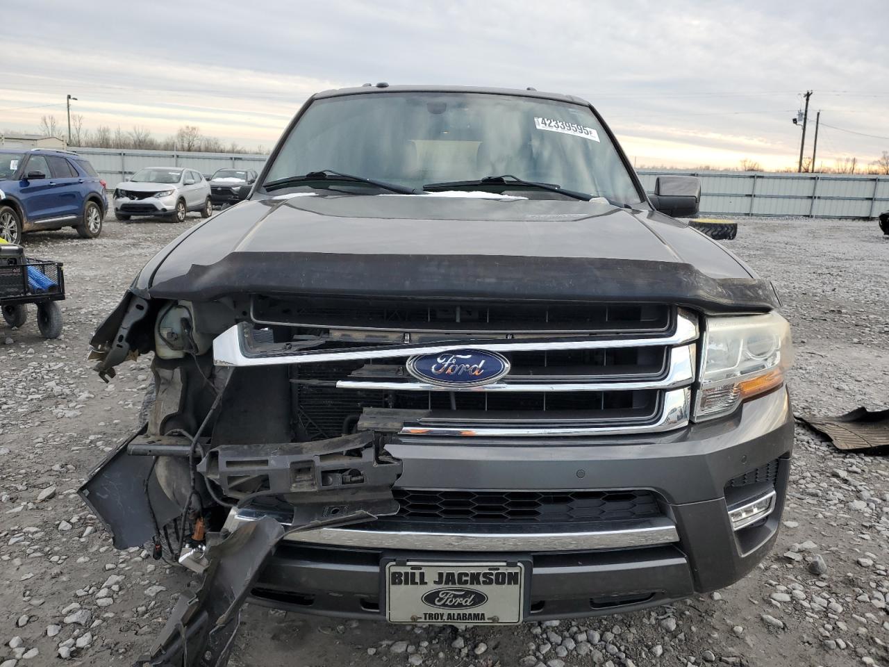 2015 Ford Expedition - Image 5