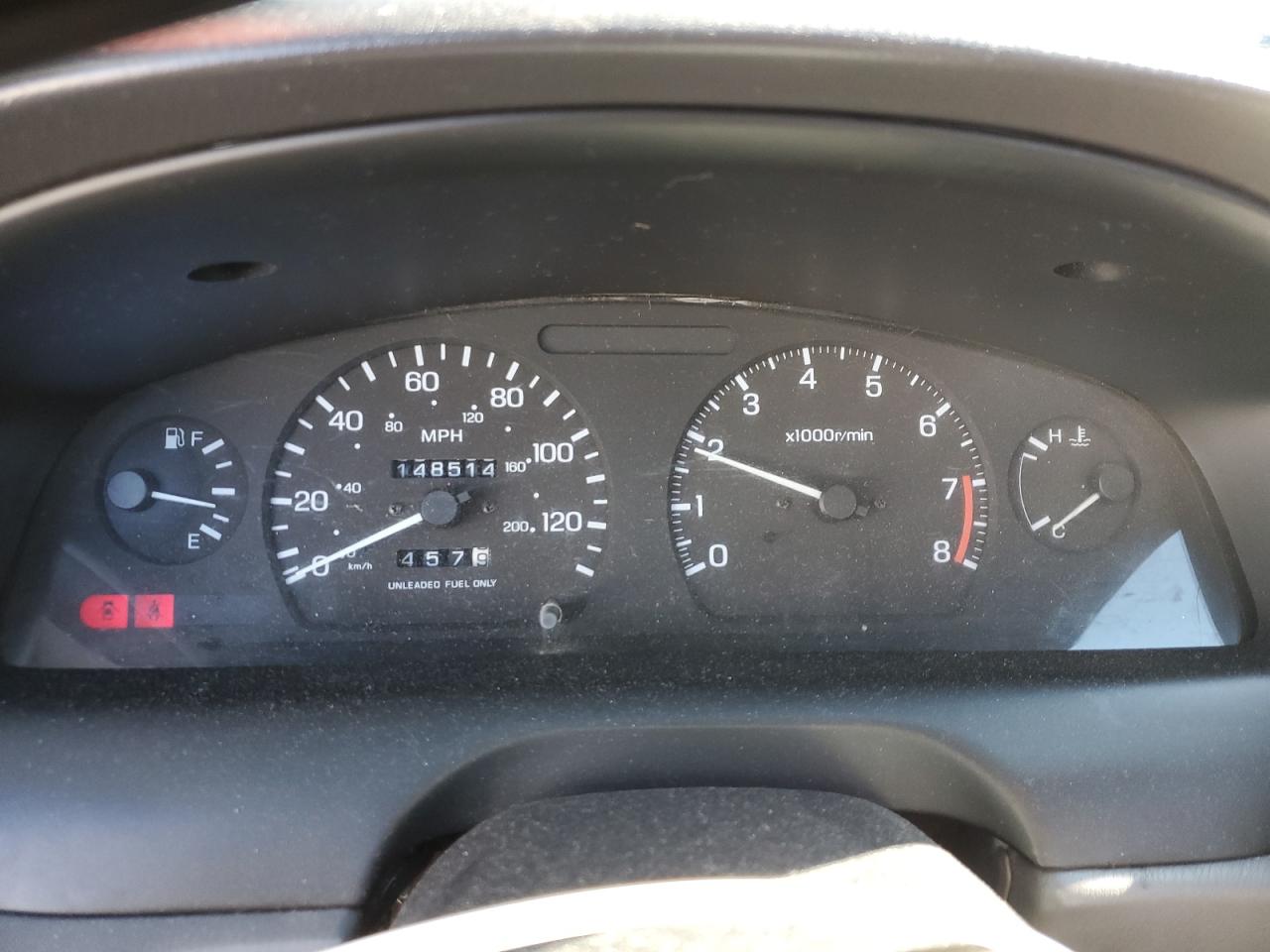 1996 Nissan Sentra - Image 9
