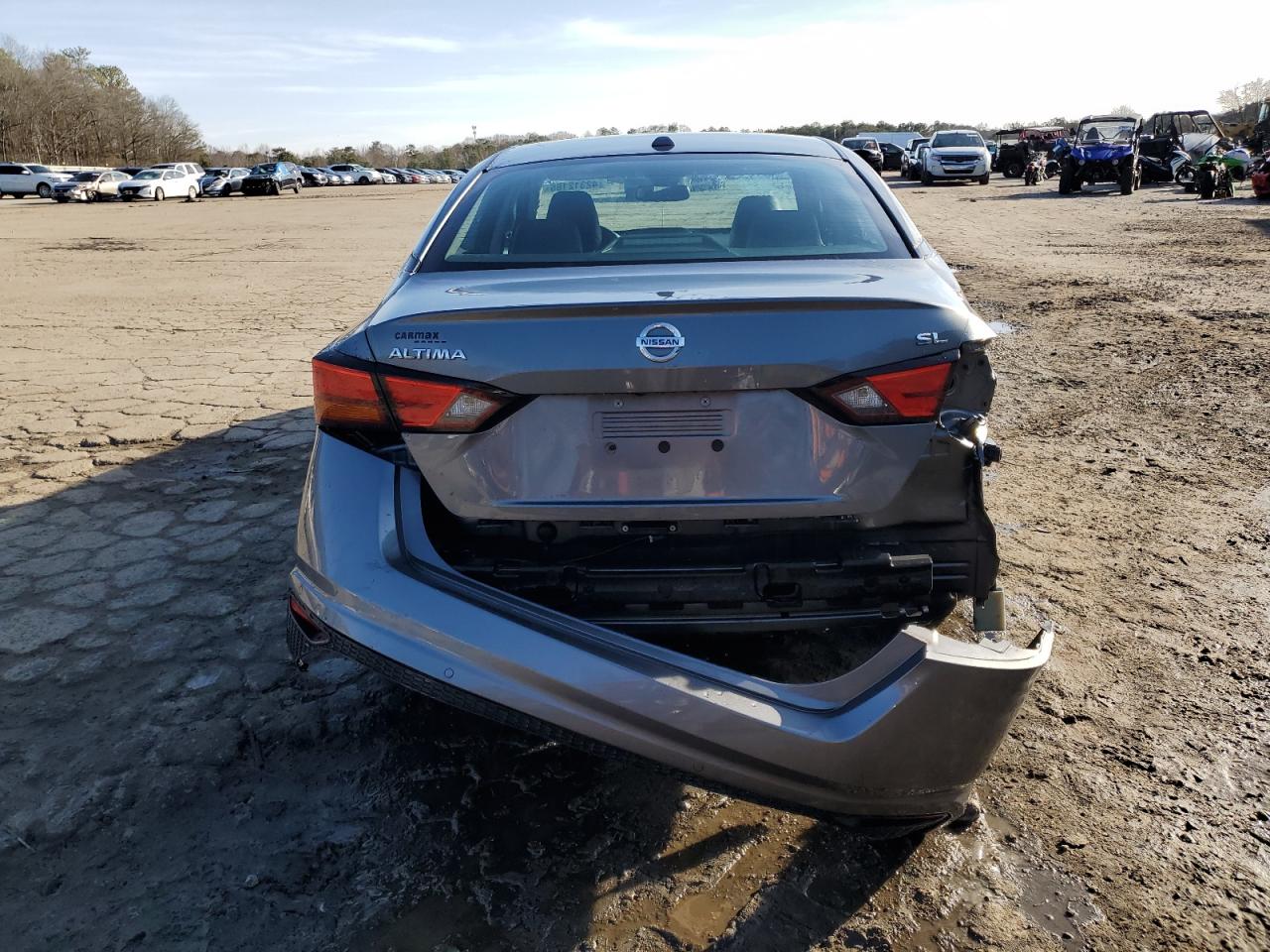 2019 Nissan Altima - Image 6