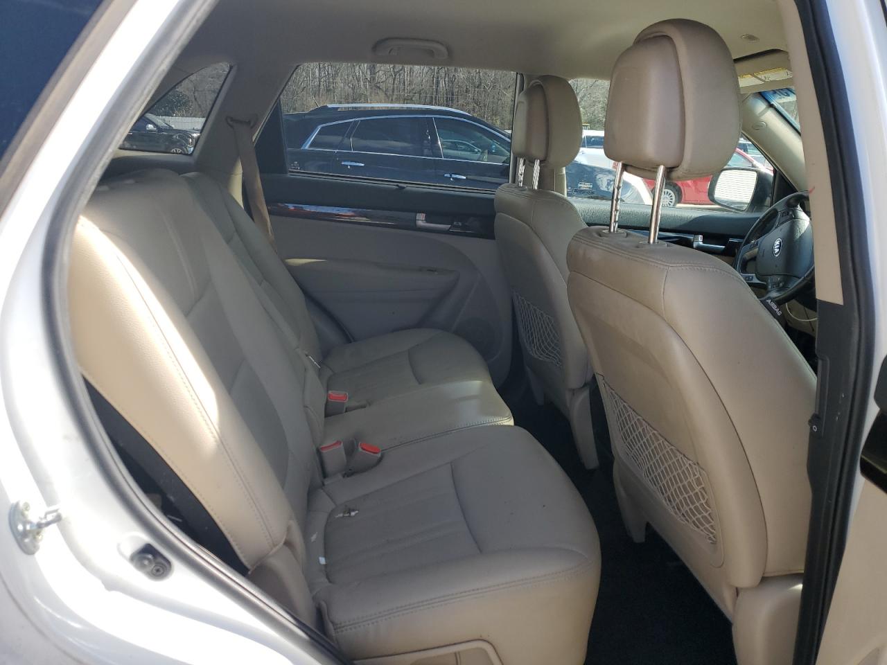 2015 Kia Sorento - Image 10
