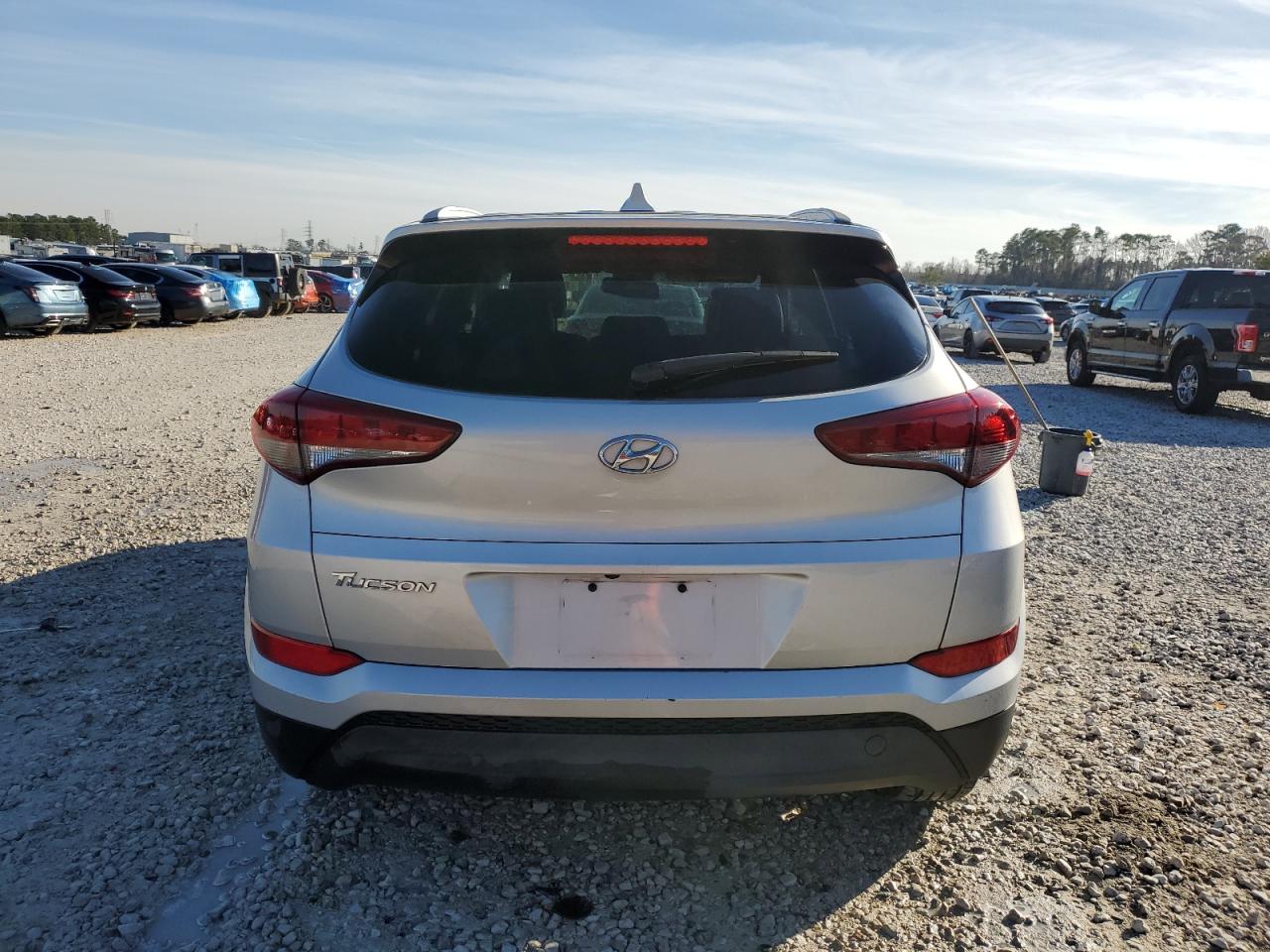 2018 Hyundai Tucson - Image 6
