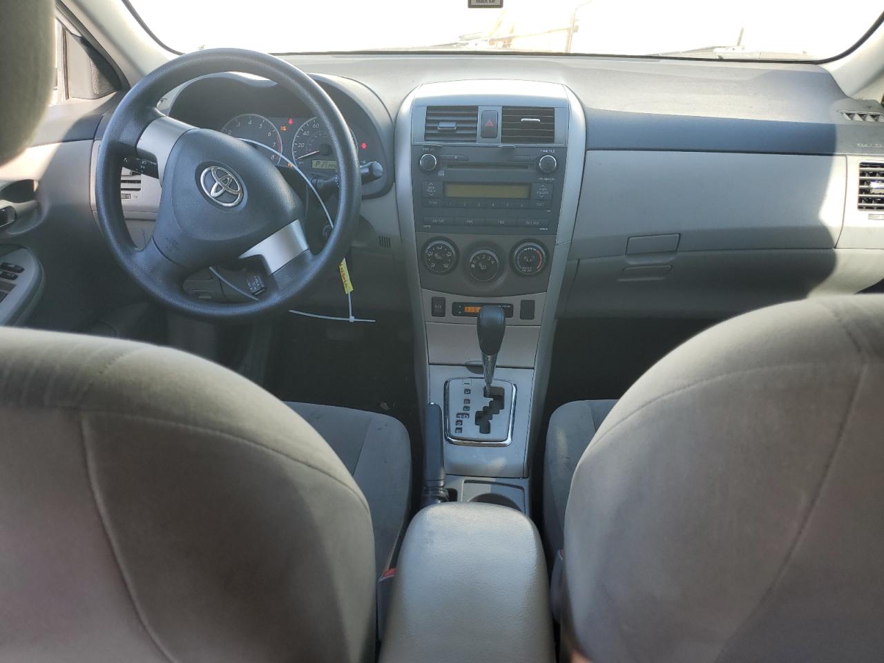 2011 Toyota Corolla - Image 8