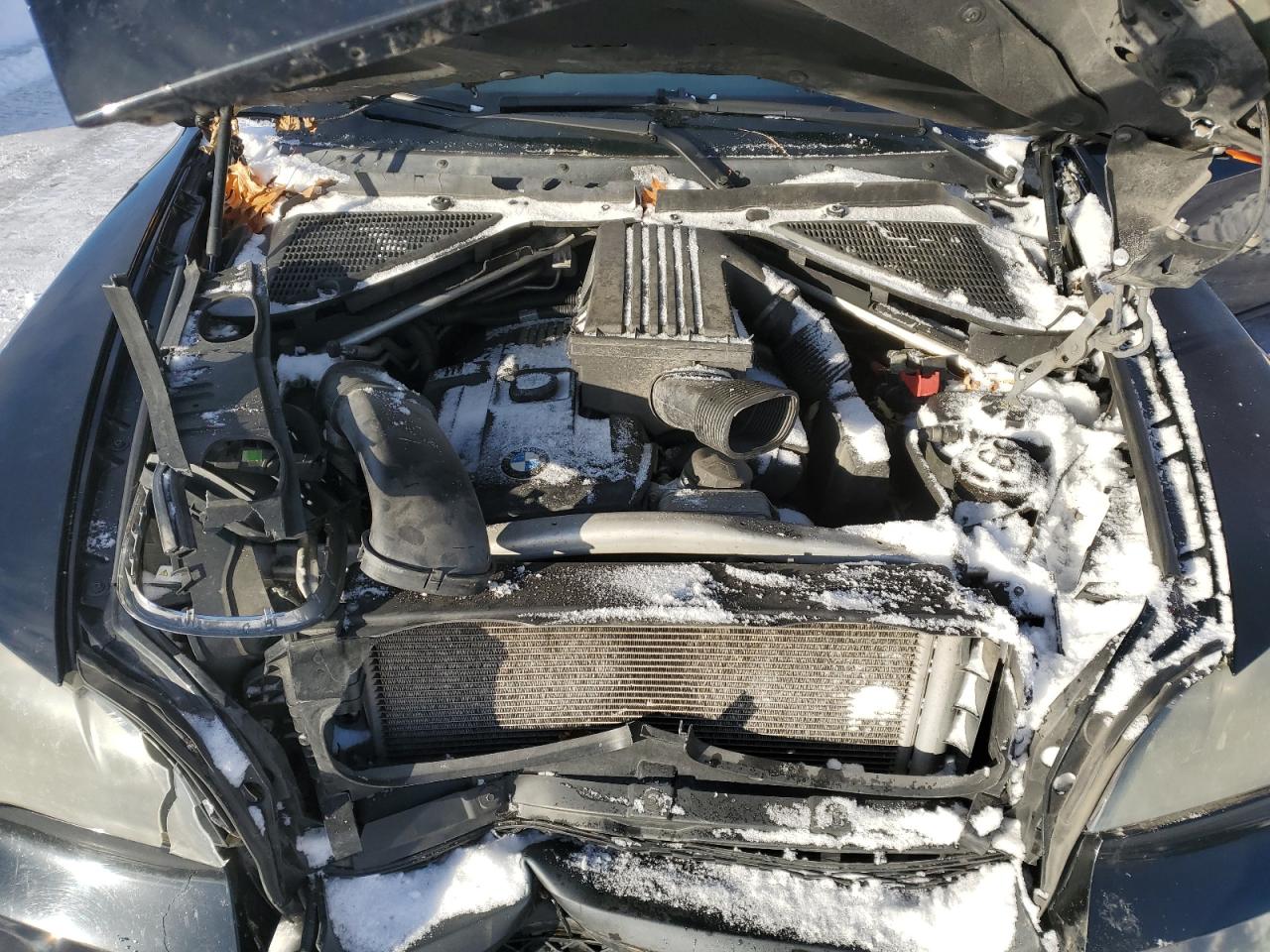 2010 BMW X5 - Image 11
