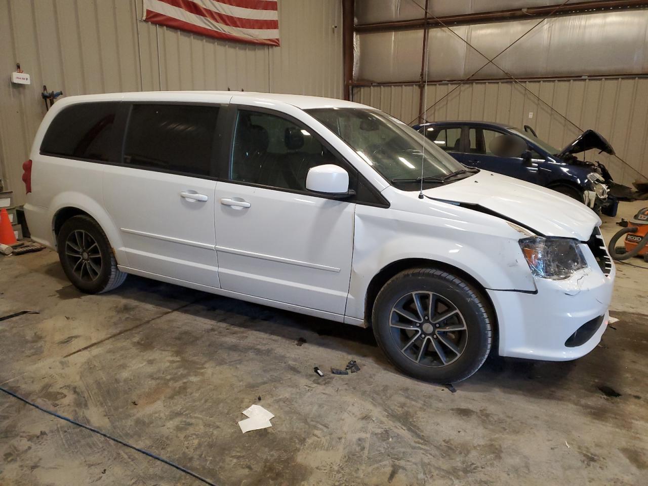 VIN 2C4RDGEG6FR543605 2015 DODGE CARAVAN no.4