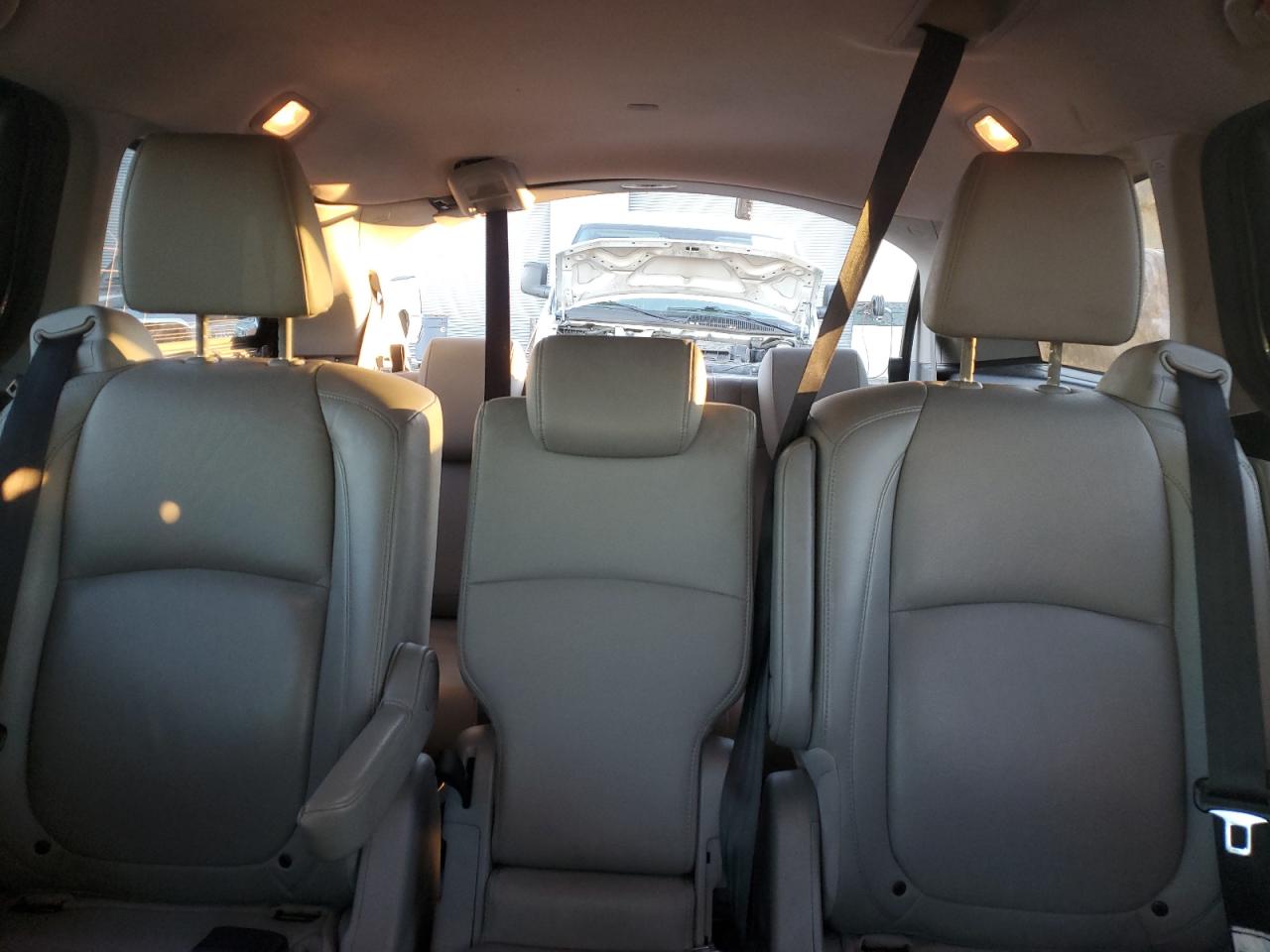 2018 Honda Odyssey - Image 10