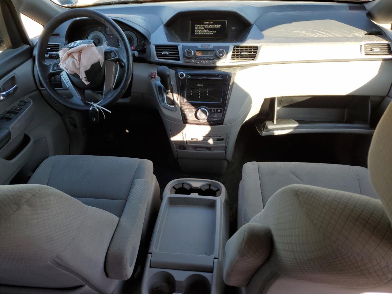 2016 Honda Odyssey - Image 8