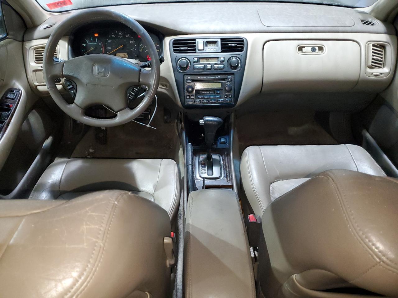 2002 Honda Accord - Image 8