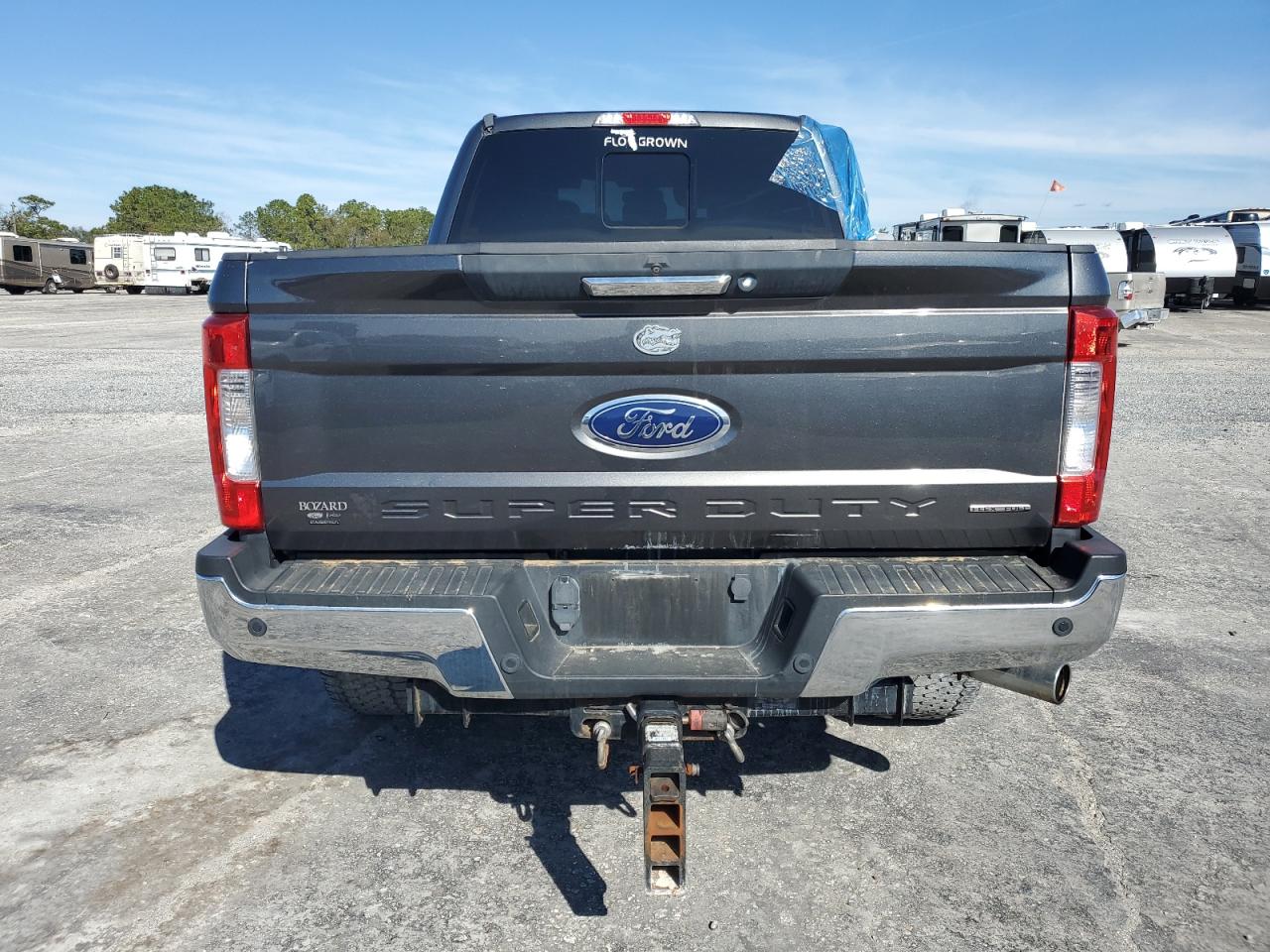 2017 Ford F250 - Image 6