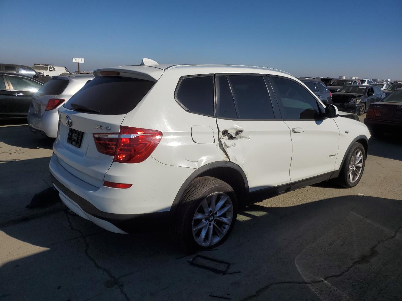 2016 BMW X3 - Image 3