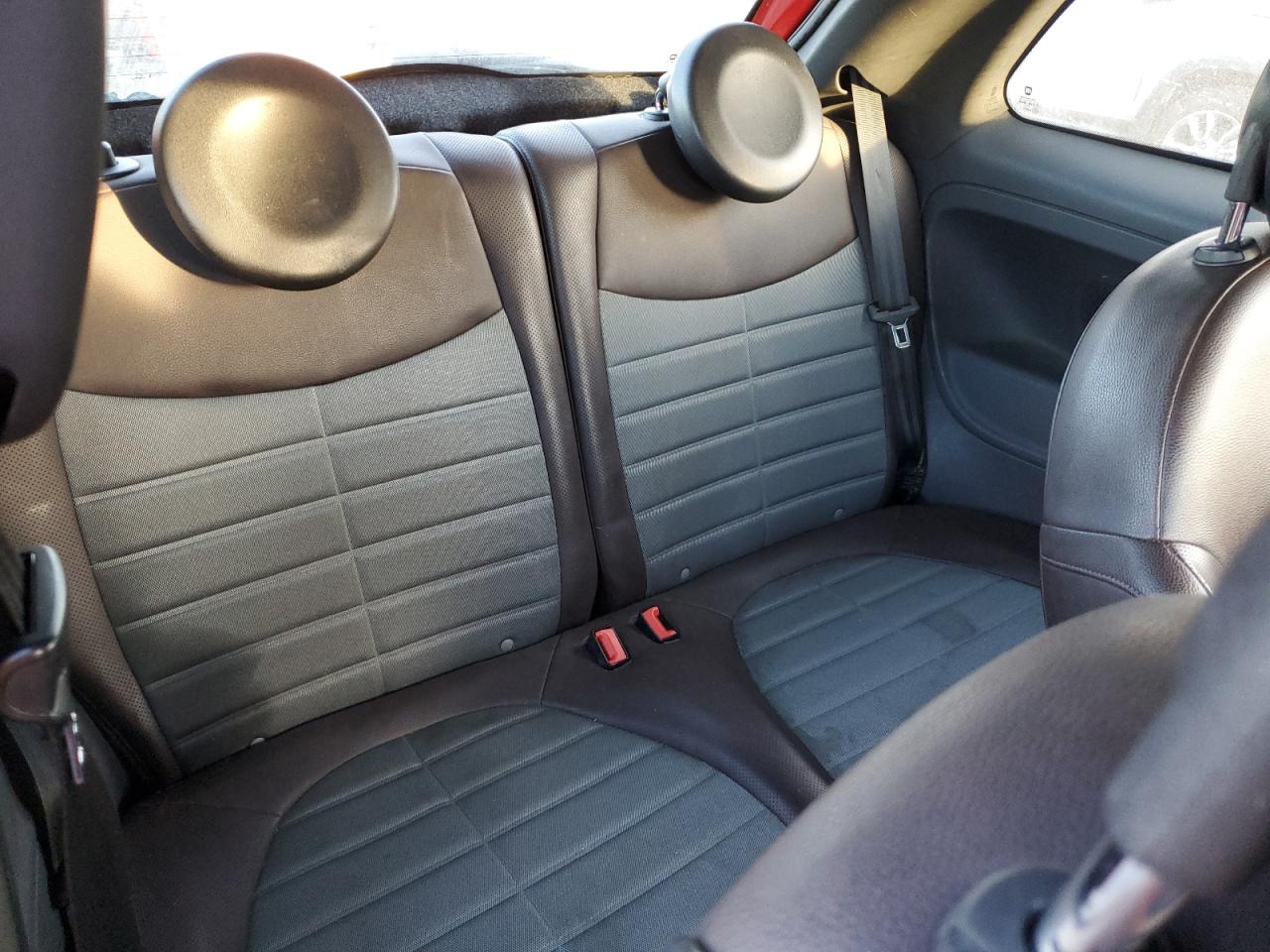 2012 Fiat 500 - Image 10