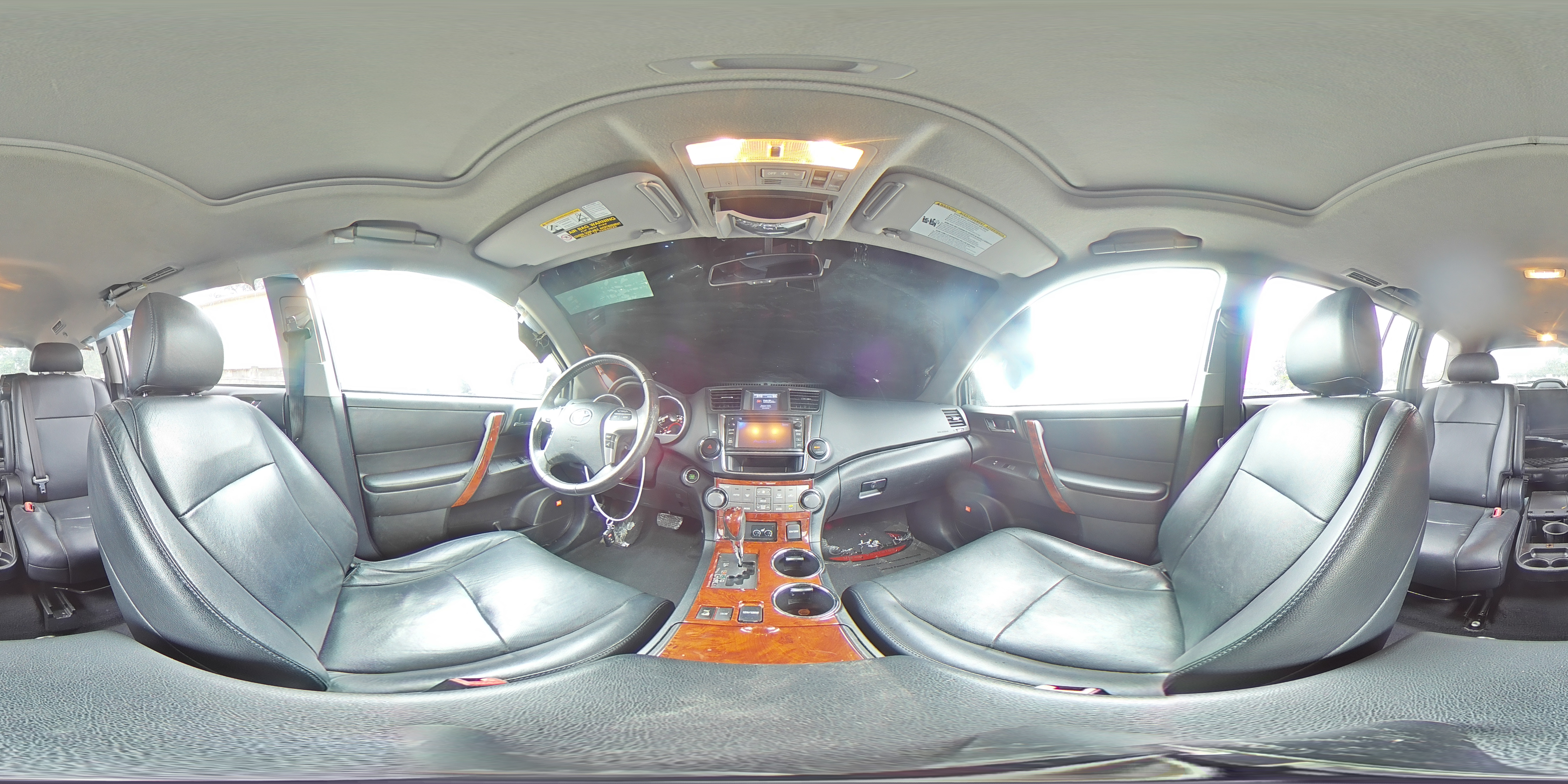 2013 Toyota Highlander - Image 13