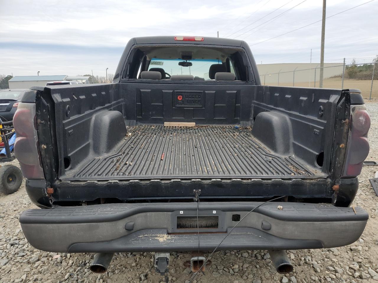 2007 Chevrolet Silverado - Image 6