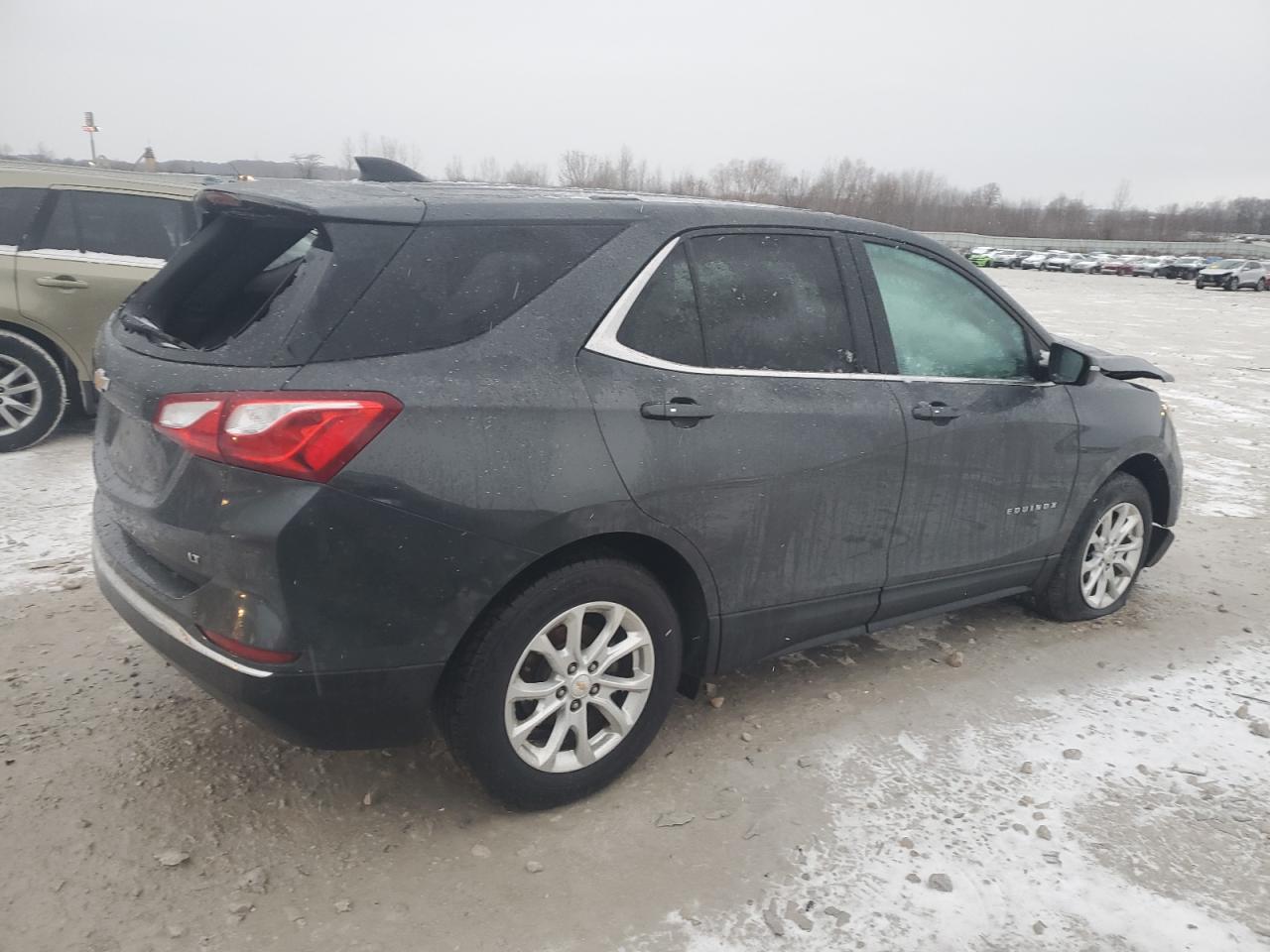 2018 Chevrolet Equinox - Image 3