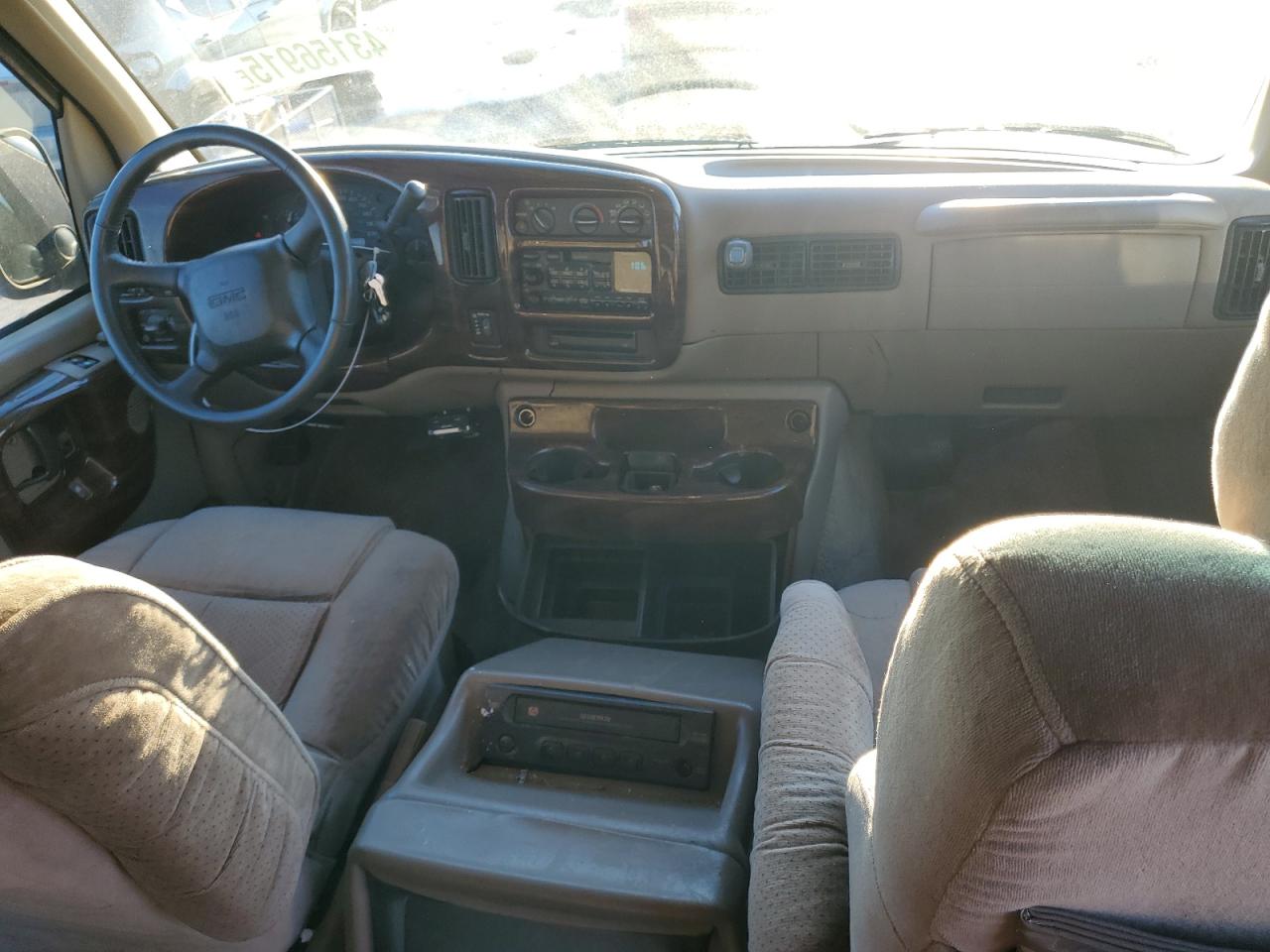 1999 GMC Savana - Image 8