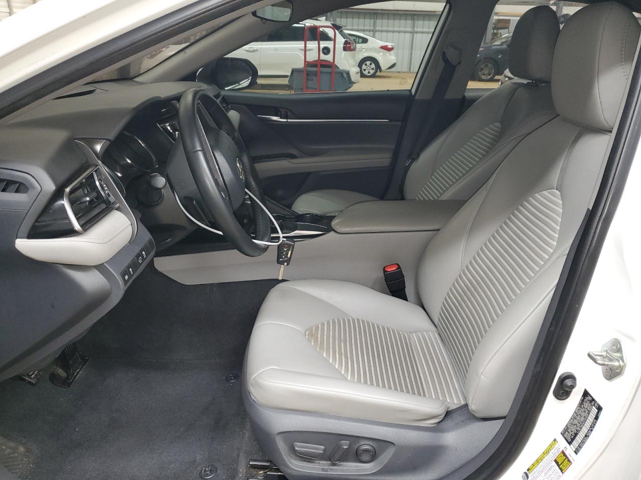 2019 Toyota Camry - Image 7